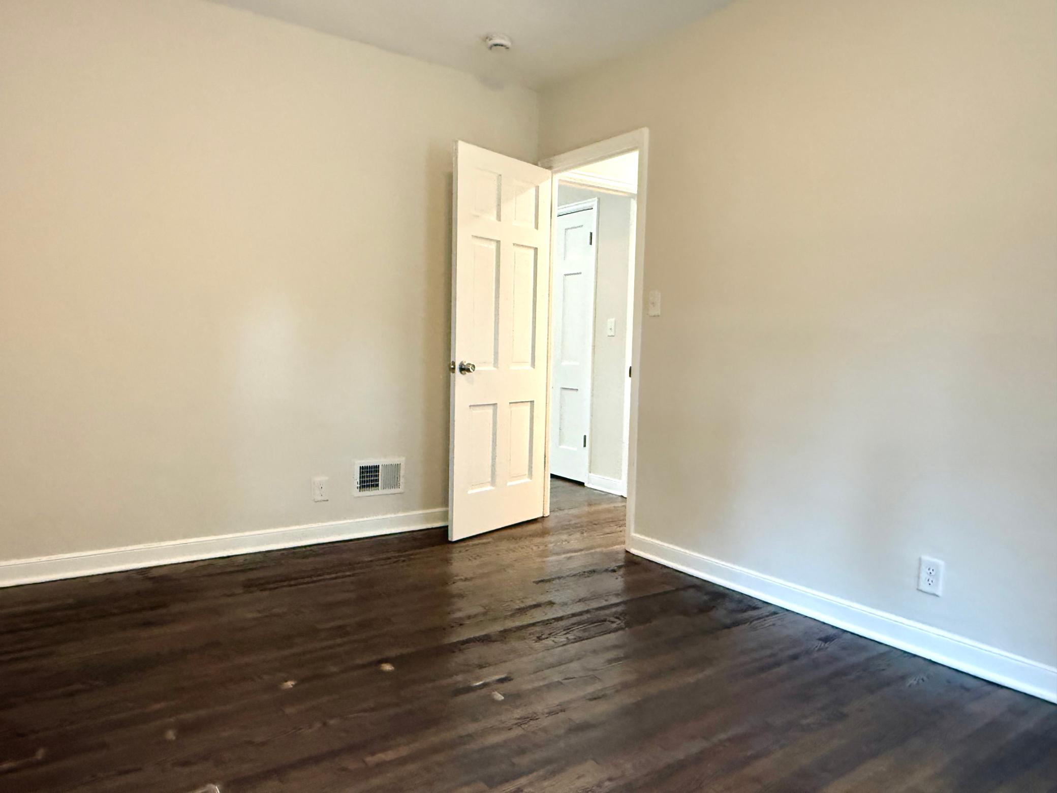 View of Residential at 1496 Hamline Avenue, Saint Paul MN 55108, Saint Paul (13 of 33) - Mike Wilen | Minnesota Team Real Estate