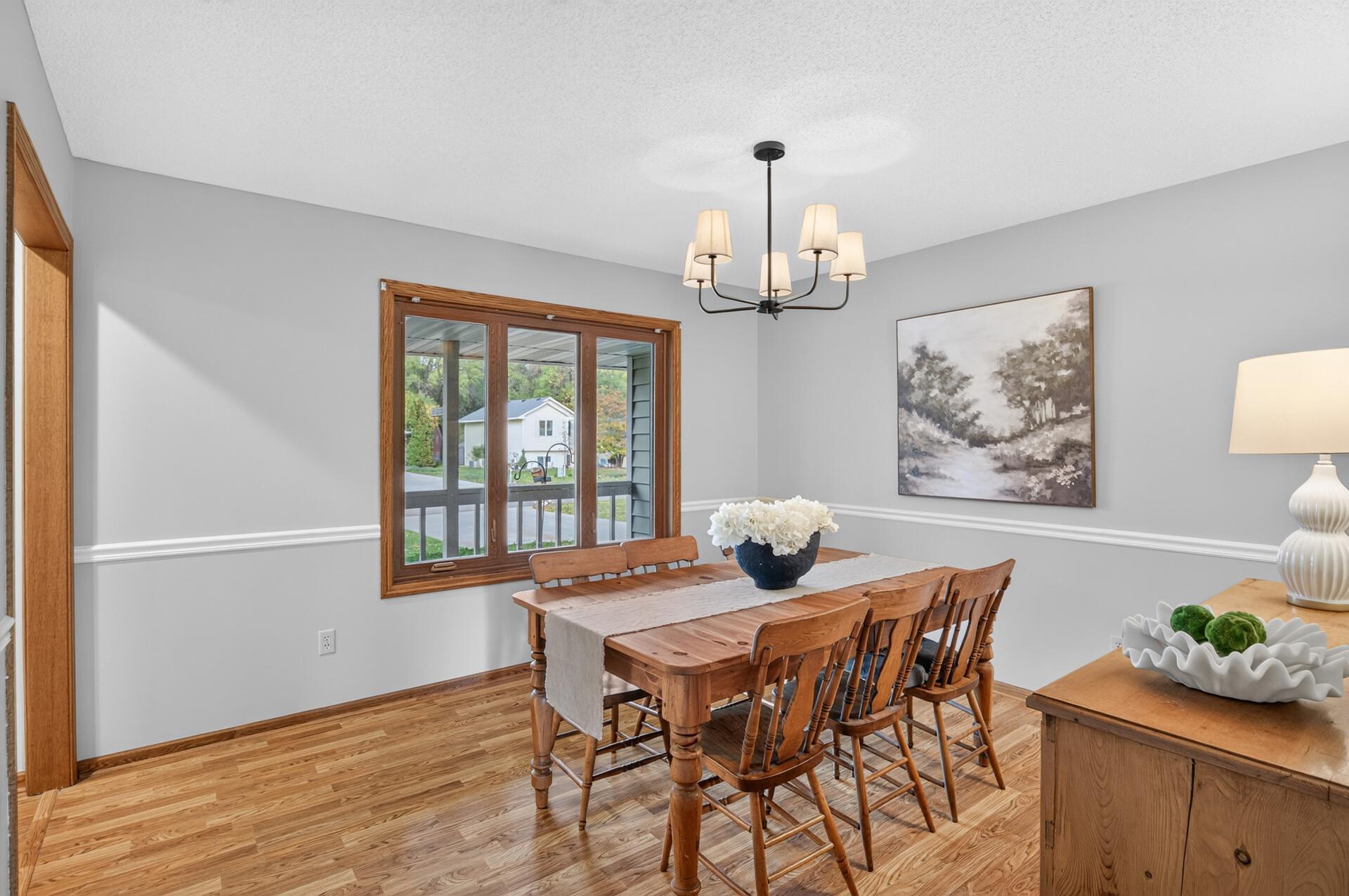 View of Residential at 13915 Duluth Drive, Apple Valley MN 55124, Apple Valley (10 of 40) - Mike Wilen | Minnesota Team Real Estate