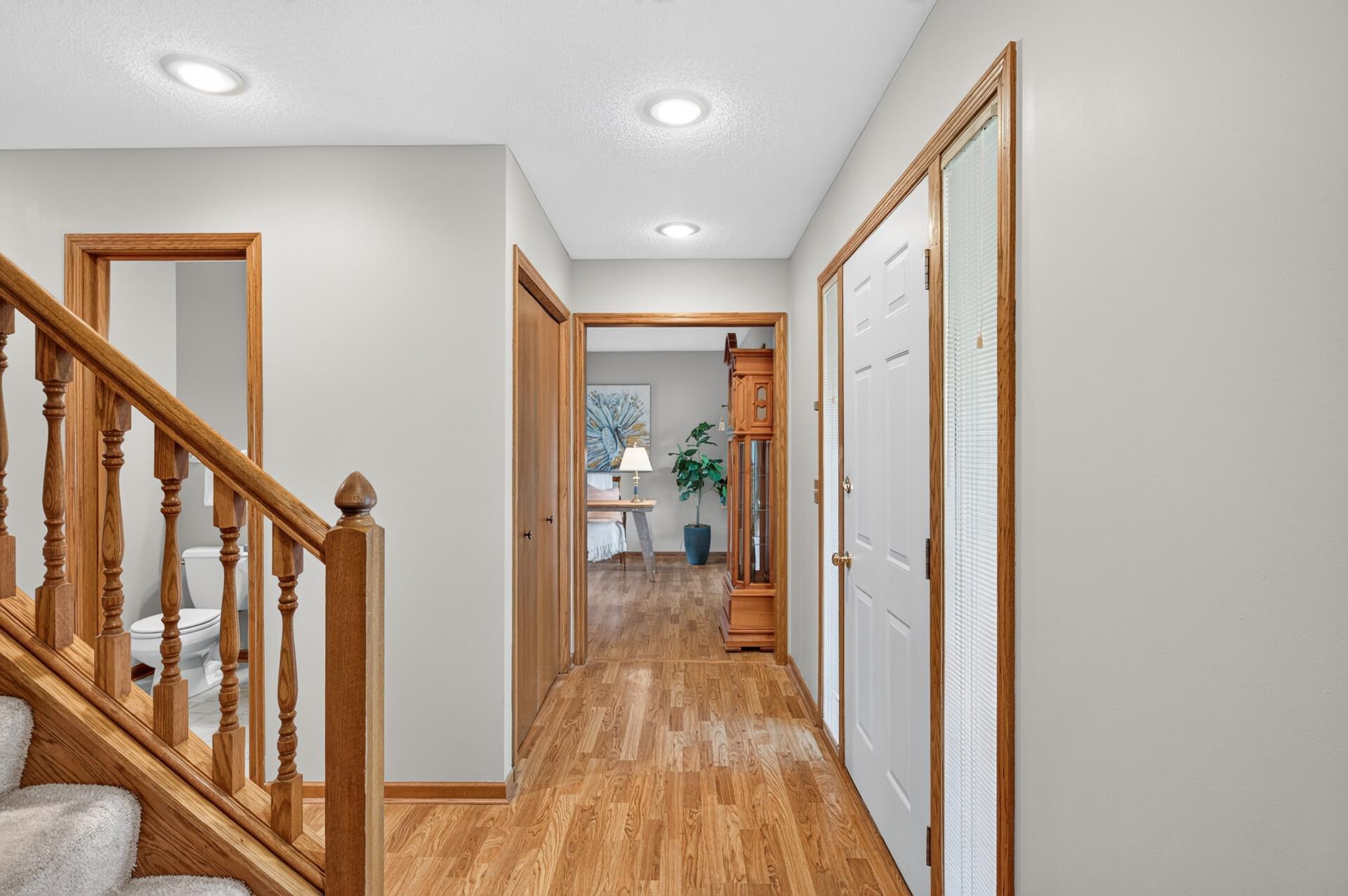View of Residential at 13915 Duluth Drive, Apple Valley MN 55124, Apple Valley (7 of 40) - Mike Wilen | Minnesota Team Real Estate