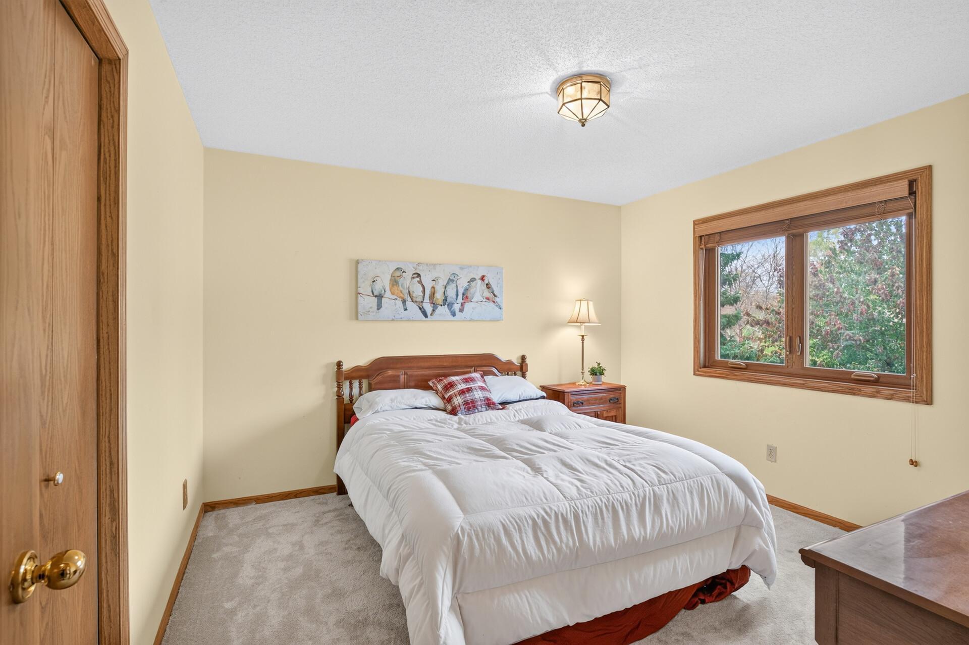 View of Residential at 13915 Duluth Drive, Apple Valley MN 55124, Apple Valley (25 of 40) - Mike Wilen | Minnesota Team Real Estate