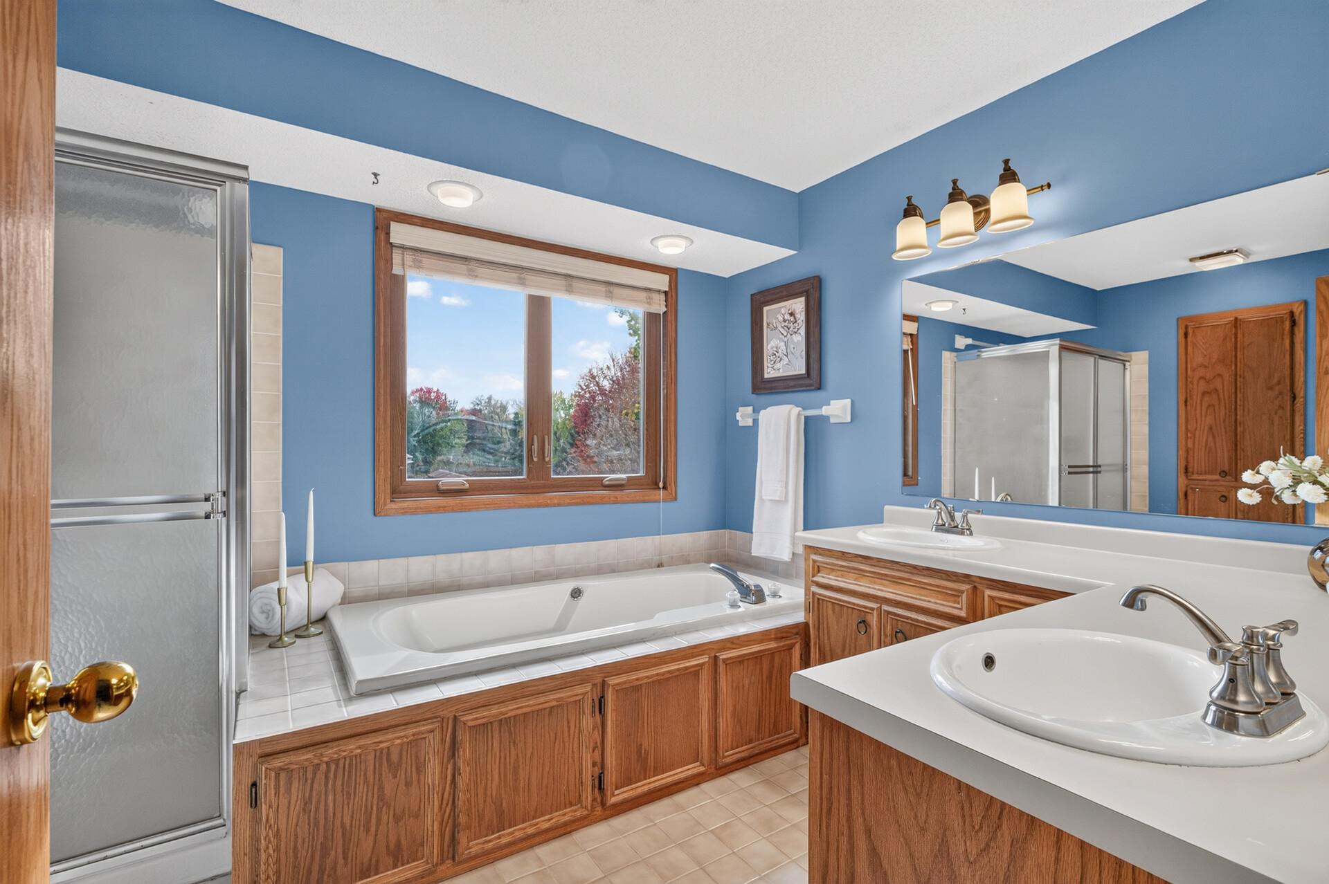 View of Residential at 13915 Duluth Drive, Apple Valley MN 55124, Apple Valley (22 of 40) - Mike Wilen | Minnesota Team Real Estate