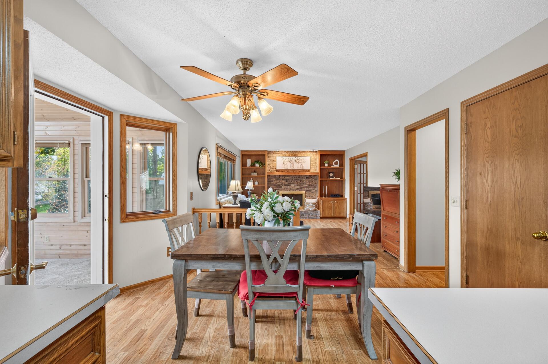 View of Residential at 13915 Duluth Drive, Apple Valley MN 55124, Apple Valley (17 of 40) - Mike Wilen | Minnesota Team Real Estate