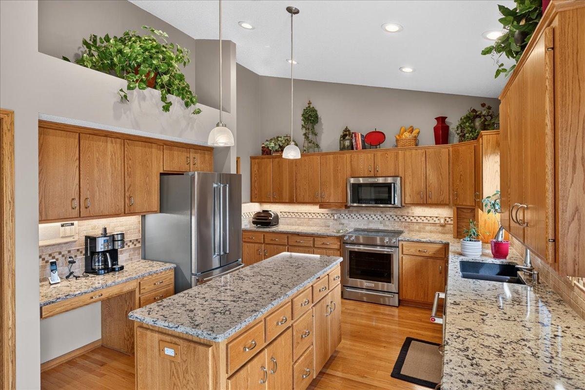 View of Residential at 1585 Monarch Street, Shakopee MN 55379, Shakopee (25 of 59) - Mike Wilen | Minnesota Team Real Estate