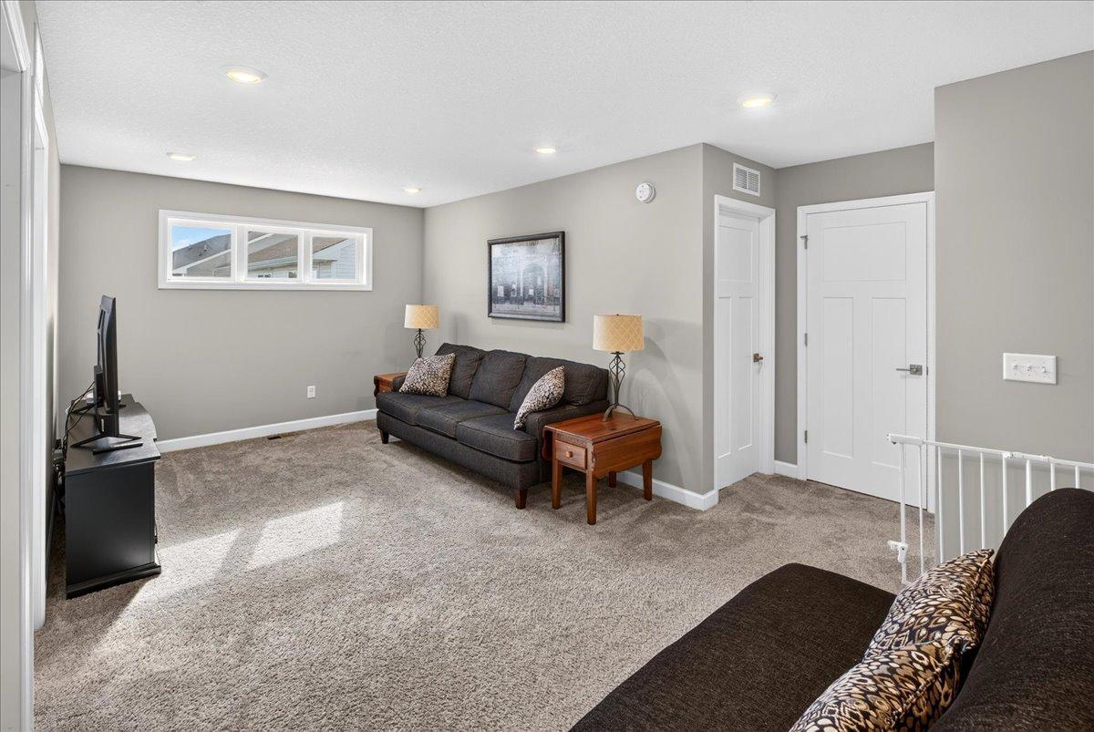 View of Residential at 2105 Itasca Circle, Lino Lakes MN 55038, Lino Lakes (18 of 36) - Mike Wilen | Minnesota Team Real Estate