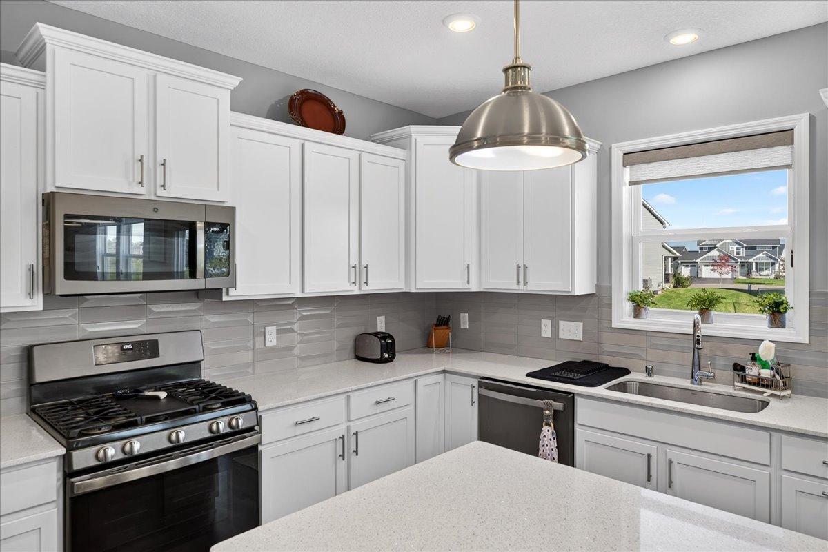 View of Residential at 2105 Itasca Circle, Lino Lakes MN 55038, Lino Lakes (15 of 36) - Mike Wilen | Minnesota Team Real Estate