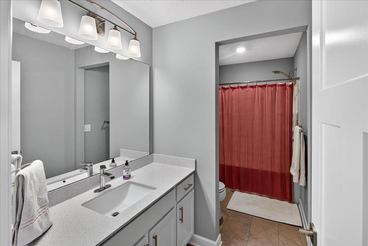 View of Residential at 2105 Itasca Circle, Lino Lakes MN 55038, Lino Lakes (28 of 36) - Mike Wilen | Minnesota Team Real Estate