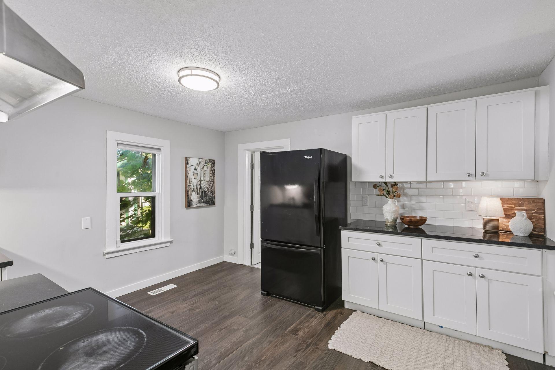 View of Residential at 894 Euclid Street, Saint Paul MN 55106, Saint Paul (12 of 25) - Mike Wilen | Minnesota Team Real Estate
