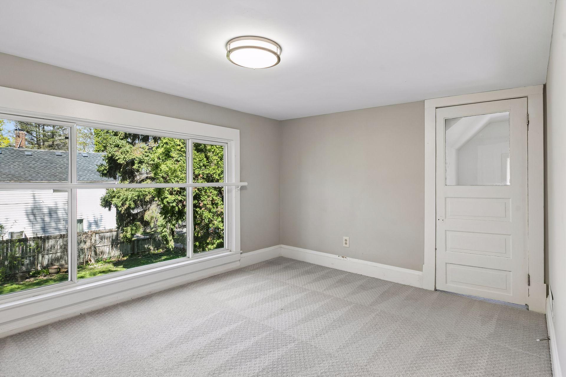View of Residential at 894 Euclid Street, Saint Paul MN 55106, Saint Paul (18 of 25) - Mike Wilen | Minnesota Team Real Estate