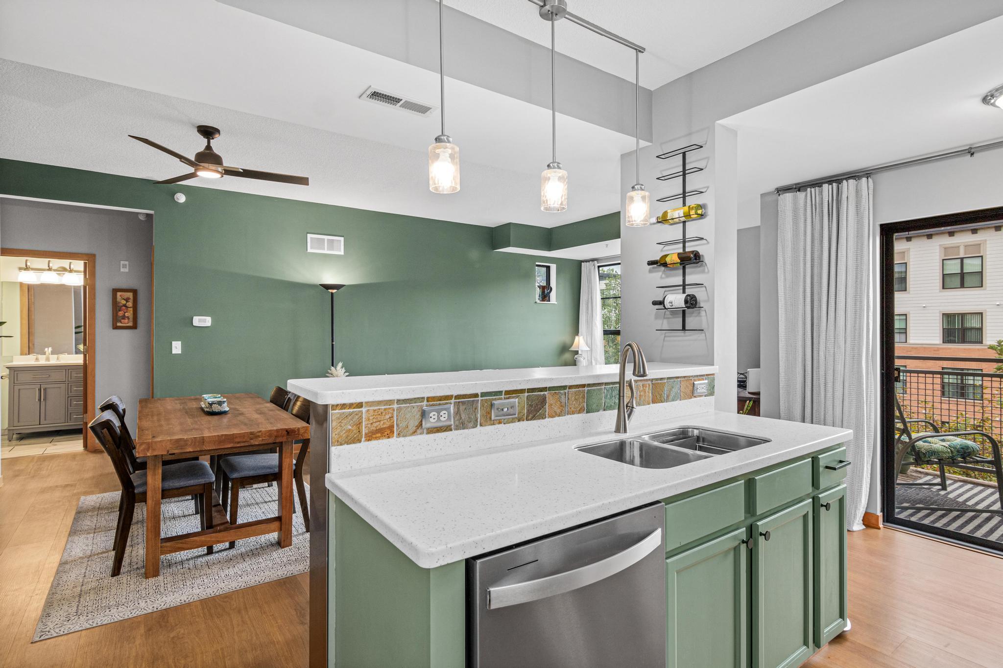 View of Residential at 2565 Franklin Avenue #307, Saint Paul MN 55114, Saint Paul (12 of 30) - Mike Wilen | Minnesota Team Real Estate