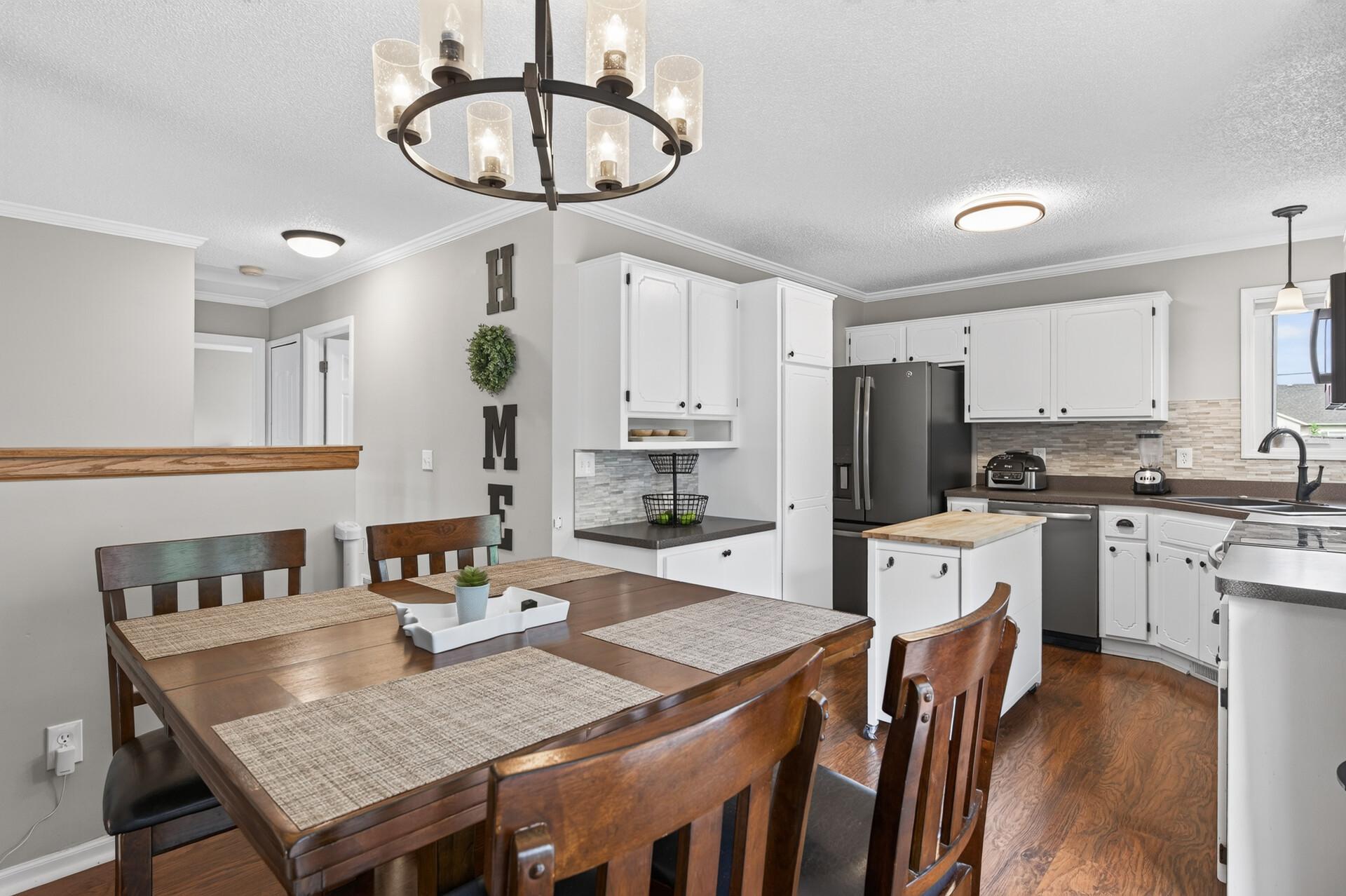 View of Residential at 9442 Hale Avenue, Cottage Grove MN 55016, Cottage Grove (9 of 30) - Mike Wilen | Minnesota Team Real Estate
