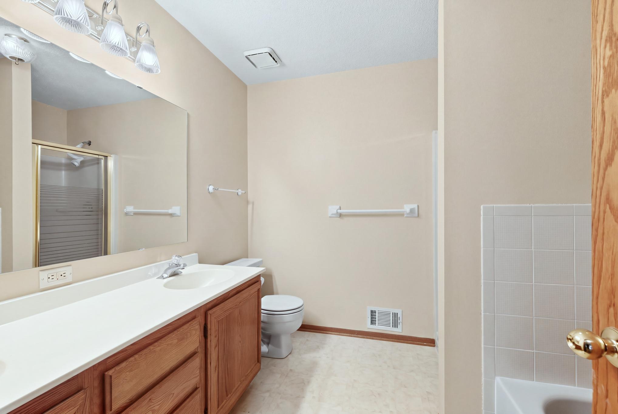 View of Residential at 11106 Oregon Avenue, Bloomington MN 55438, Bloomington (11 of 26) - Mike Wilen | Minnesota Team Real Estate