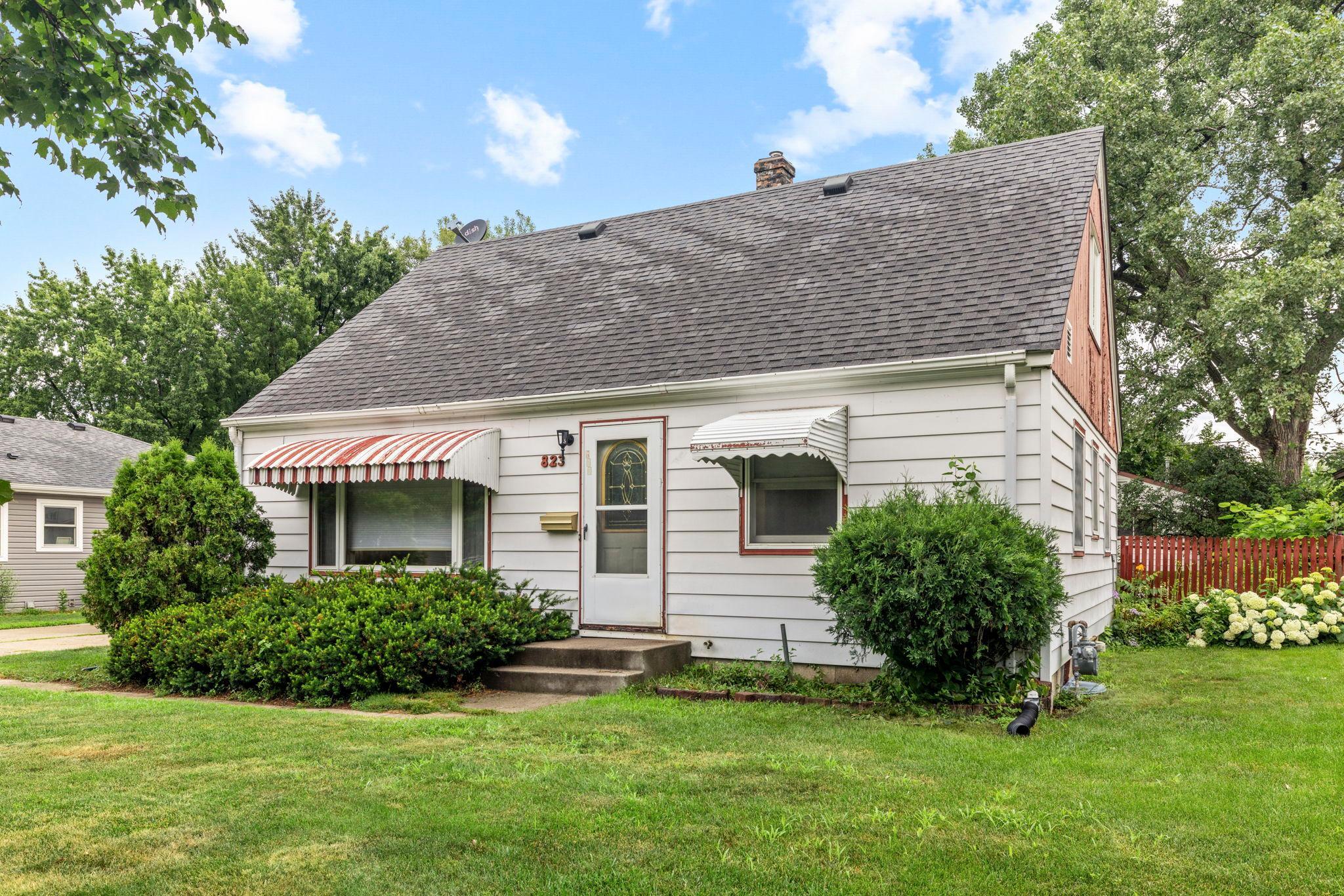 View of Residential at 823 Oakwood Drive, Anoka MN 55303, Anoka (2 of 29) - Mike Wilen | Minnesota Team Real Estate