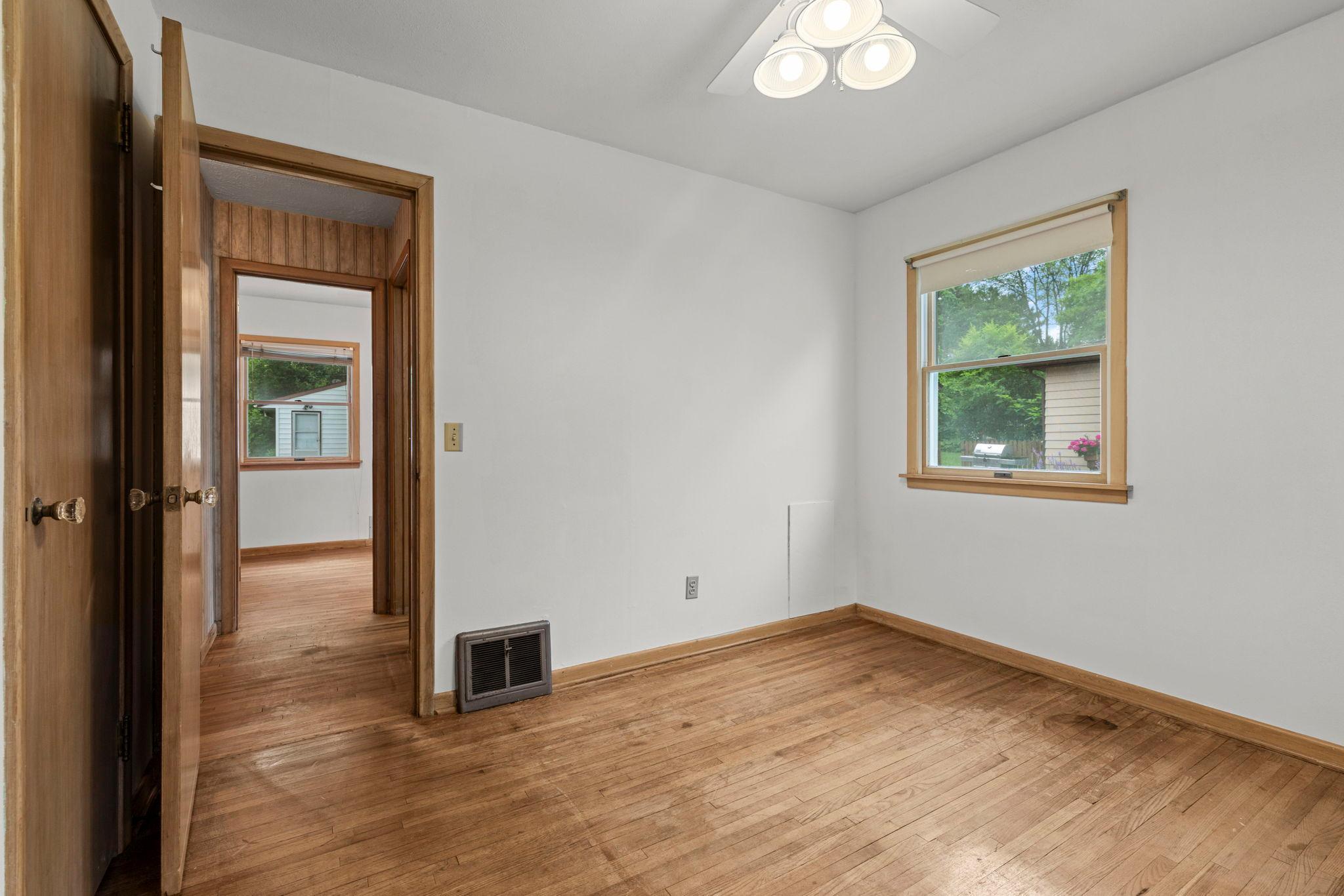 View of Residential at 823 Oakwood Drive, Anoka MN 55303, Anoka (8 of 29) - Mike Wilen | Minnesota Team Real Estate