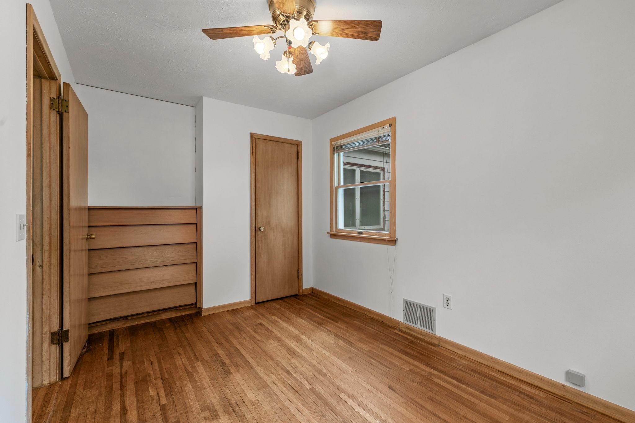 View of Residential at 823 Oakwood Drive, Anoka MN 55303, Anoka (10 of 29) - Mike Wilen | Minnesota Team Real Estate