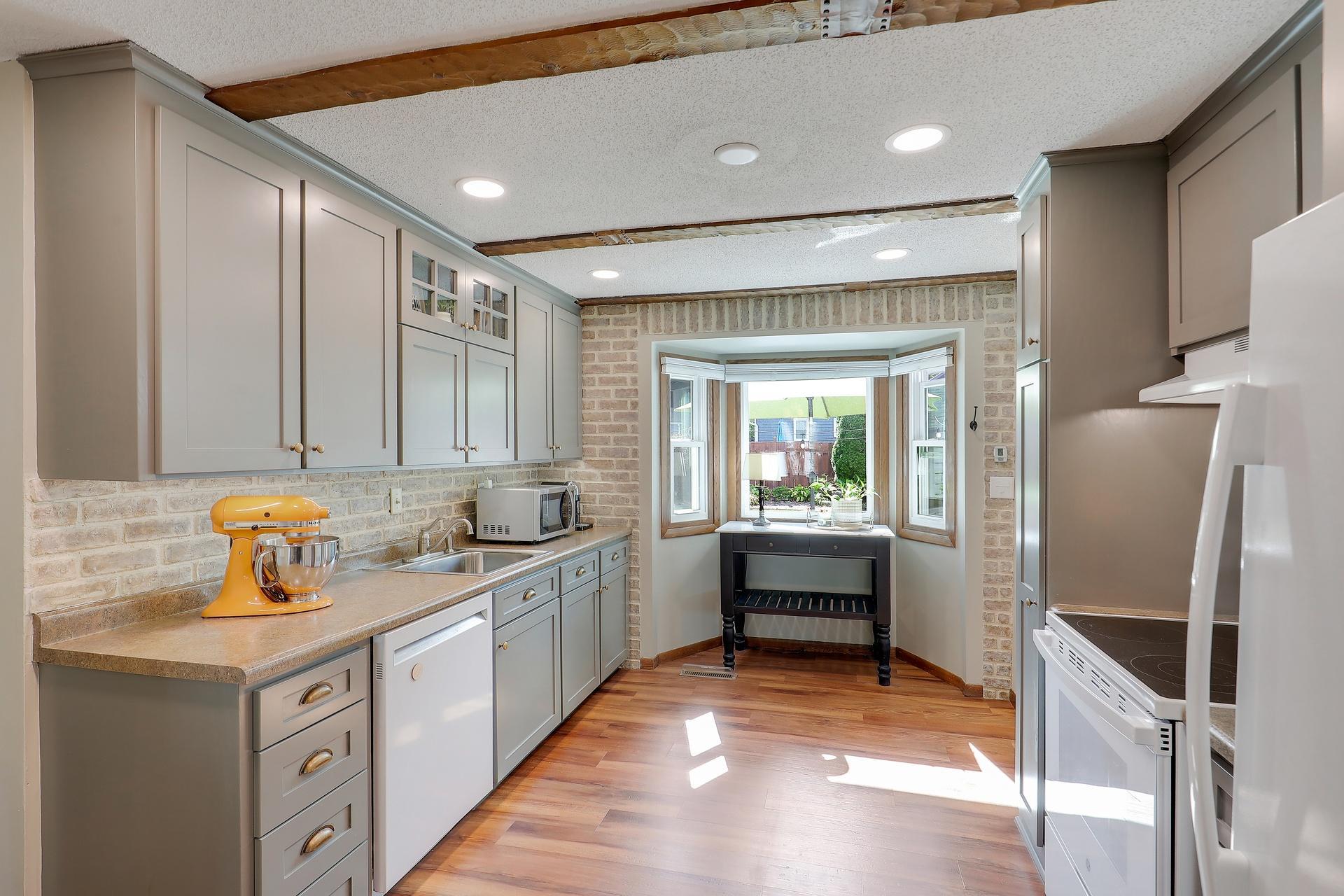 View of Residential at 5101 50th Avenue, Crystal MN 55429, Crystal (12 of 50) - Mike Wilen | Minnesota Team Real Estate