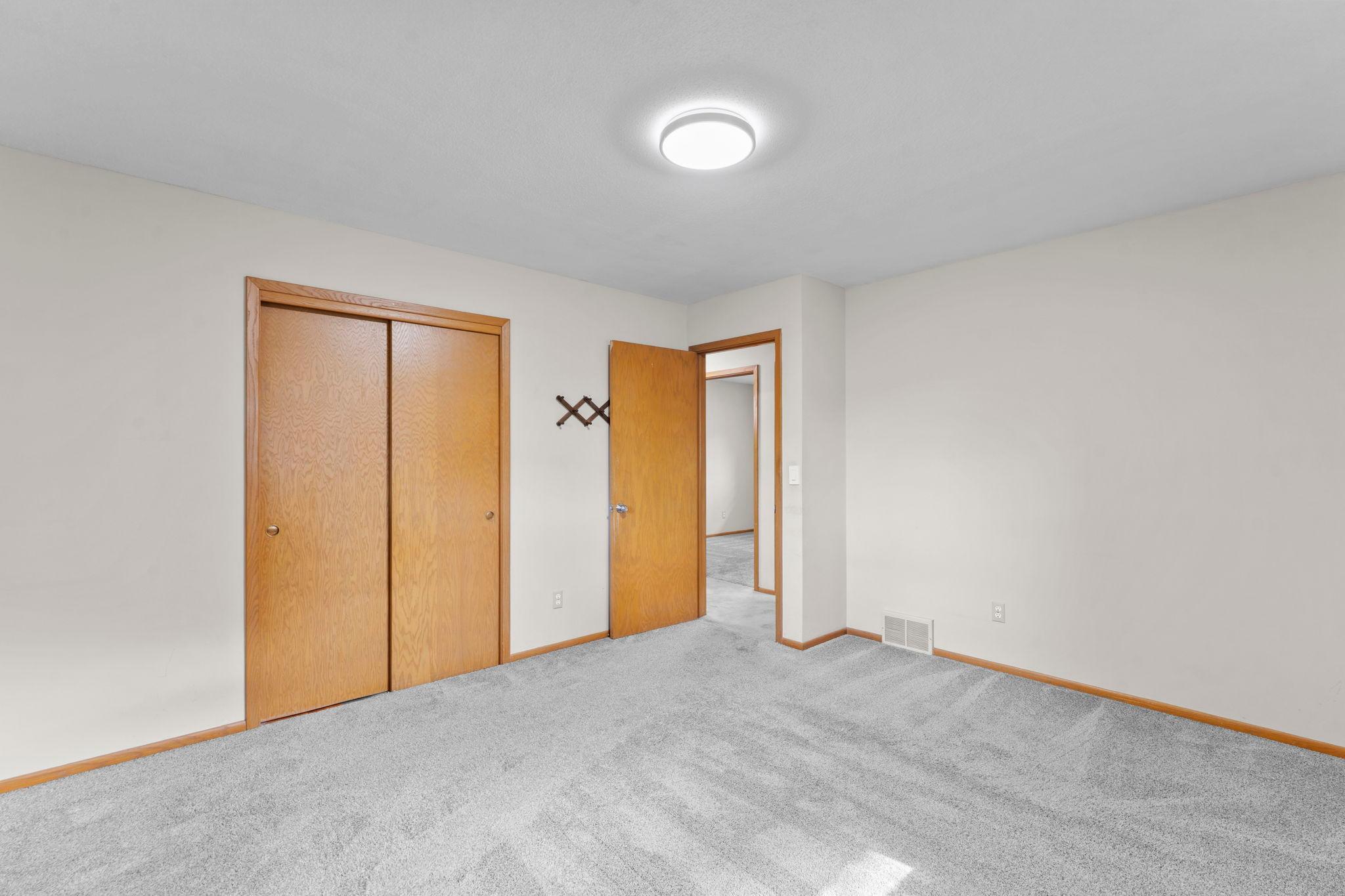 View of Residential at 7001 Grimes Avenue, Brooklyn Center MN 55429, Brooklyn Center (26 of 52) - Mike Wilen | Minnesota Team Real Estate