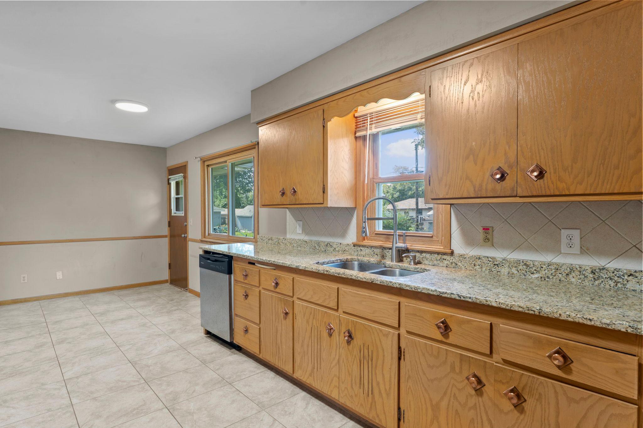 View of Residential at 7001 Grimes Avenue, Brooklyn Center MN 55429, Brooklyn Center (16 of 52) - Mike Wilen | Minnesota Team Real Estate