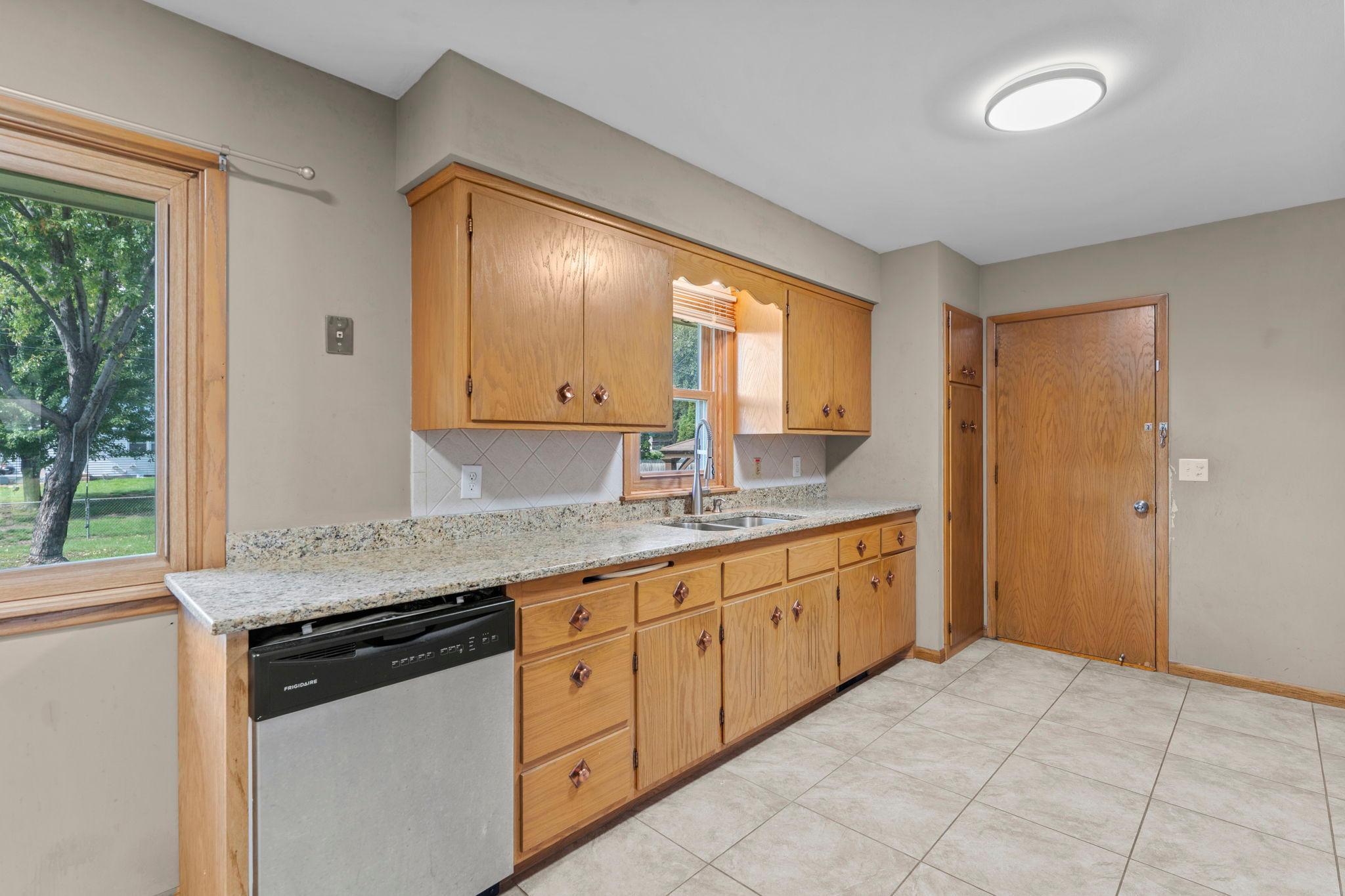 View of Residential at 7001 Grimes Avenue, Brooklyn Center MN 55429, Brooklyn Center (14 of 52) - Mike Wilen | Minnesota Team Real Estate