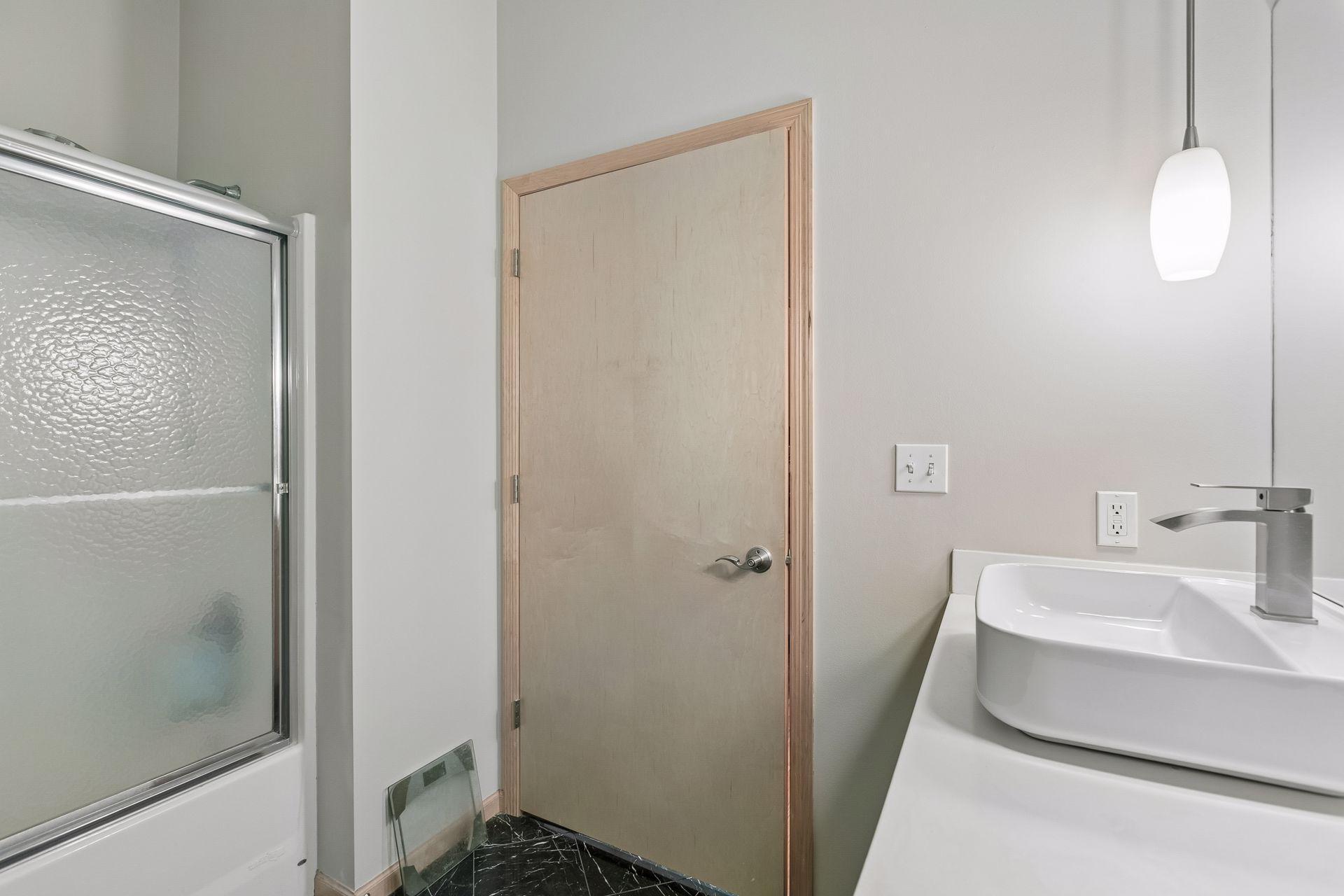 View of Residential at 270 4th Street #207, Saint Paul MN 55101, Saint Paul (18 of 33) - Mike Wilen | Minnesota Team Real Estate