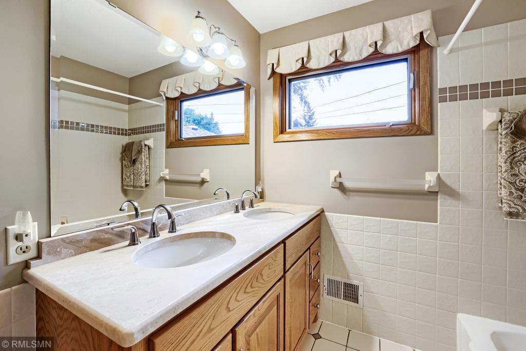 View of Residential at 501 17th Street, Hastings MN 55033, Hastings (14 of 32) - Mike Wilen | Minnesota Team Real Estate