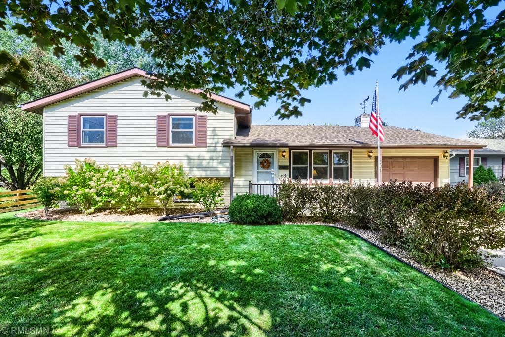 View of Single Family at 501 17th Street, Hastings - Mike Wilen | Minnesota Team Real Estate
