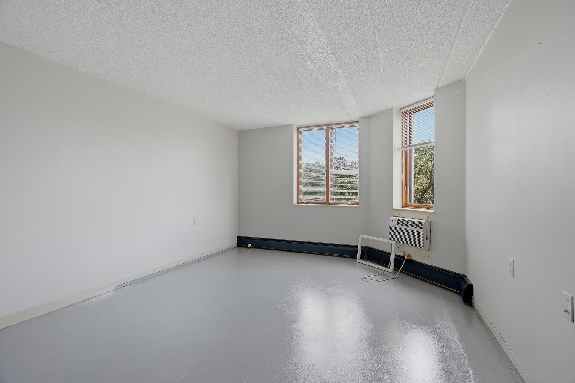 View of Commercial Sale at 985 Ivy Avenue, Saint Paul MN 55106, Saint Paul (70 of 87) - Mike Wilen | Minnesota Team Real Estate
