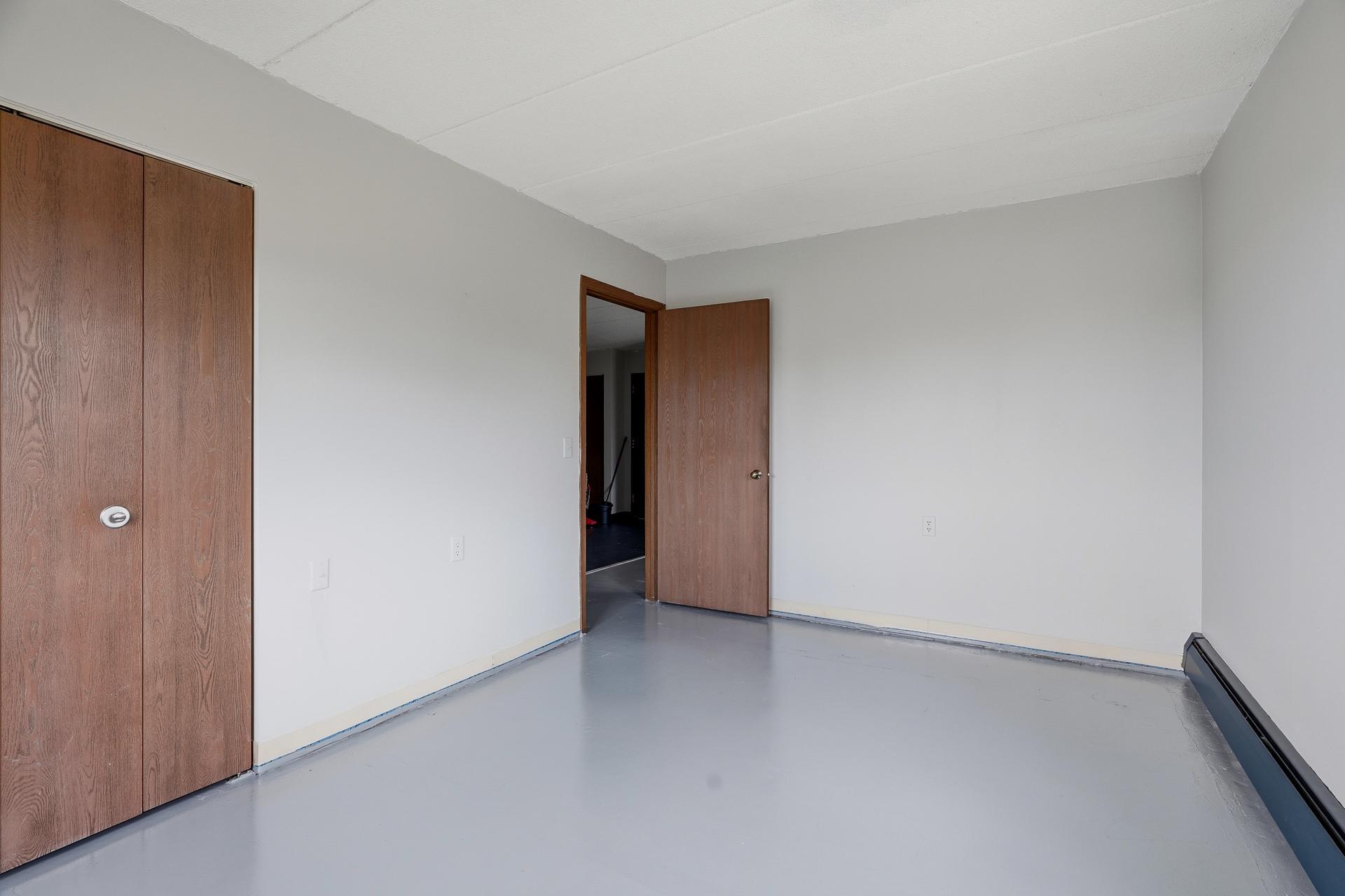 View of Commercial Sale at 985 Ivy Avenue, Saint Paul MN 55106, Saint Paul (65 of 87) - Mike Wilen | Minnesota Team Real Estate