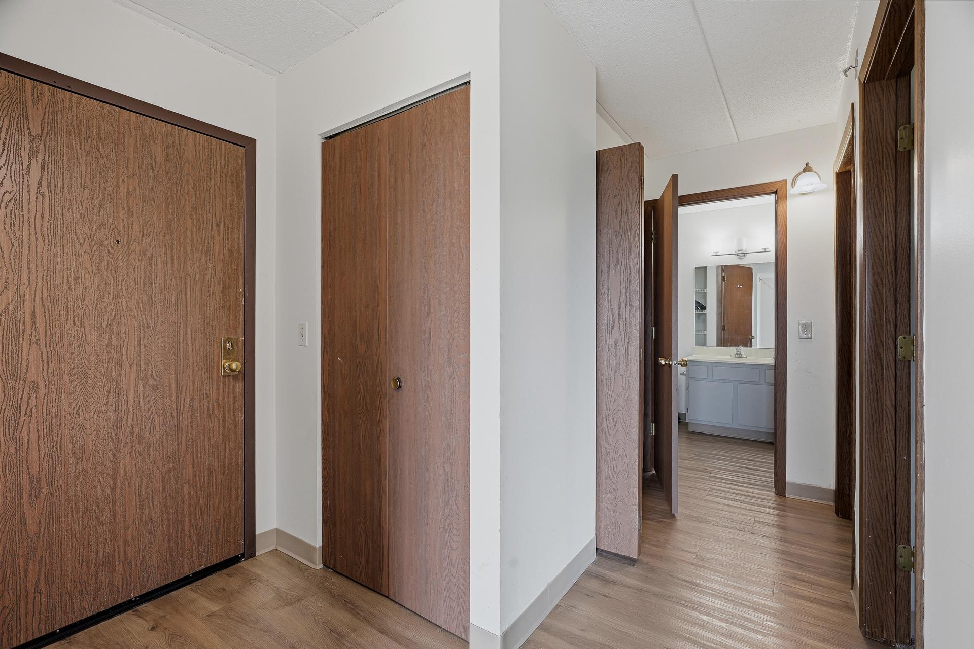 View of Commercial Sale at 985 Ivy Avenue, Saint Paul MN 55106, Saint Paul (63 of 87) - Mike Wilen | Minnesota Team Real Estate