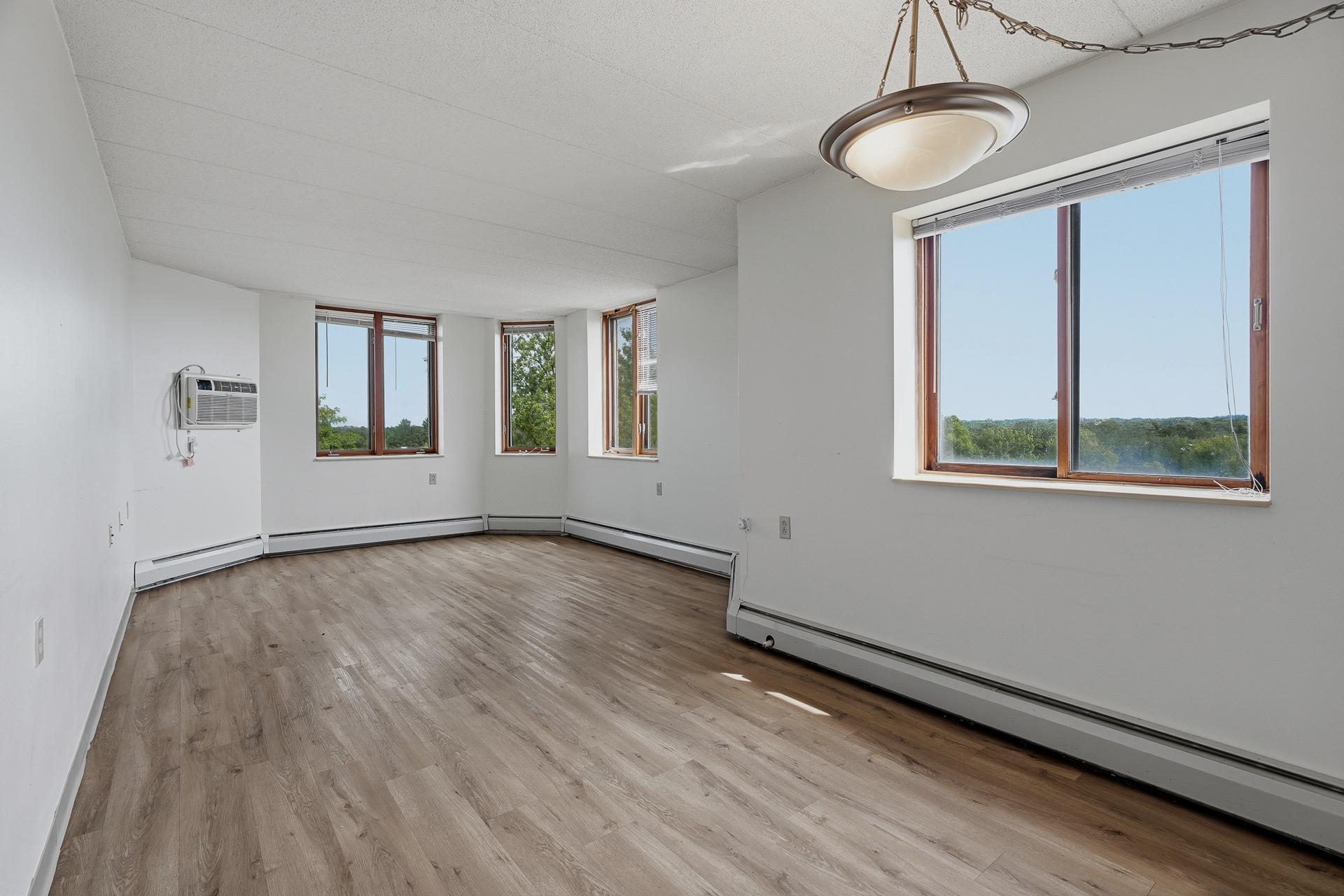 View of Commercial Sale at 985 Ivy Avenue, Saint Paul MN 55106, Saint Paul (53 of 87) - Mike Wilen | Minnesota Team Real Estate