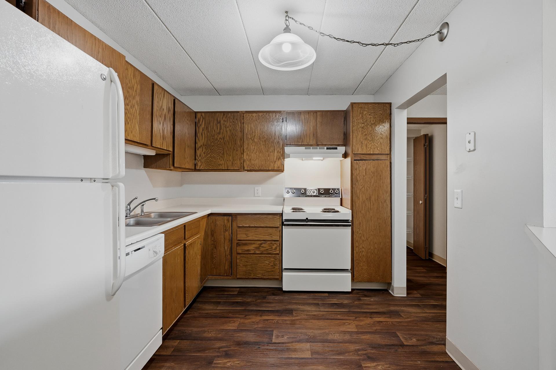 View of Commercial Sale at 985 Ivy Avenue, Saint Paul MN 55106, Saint Paul (31 of 87) - Mike Wilen | Minnesota Team Real Estate
