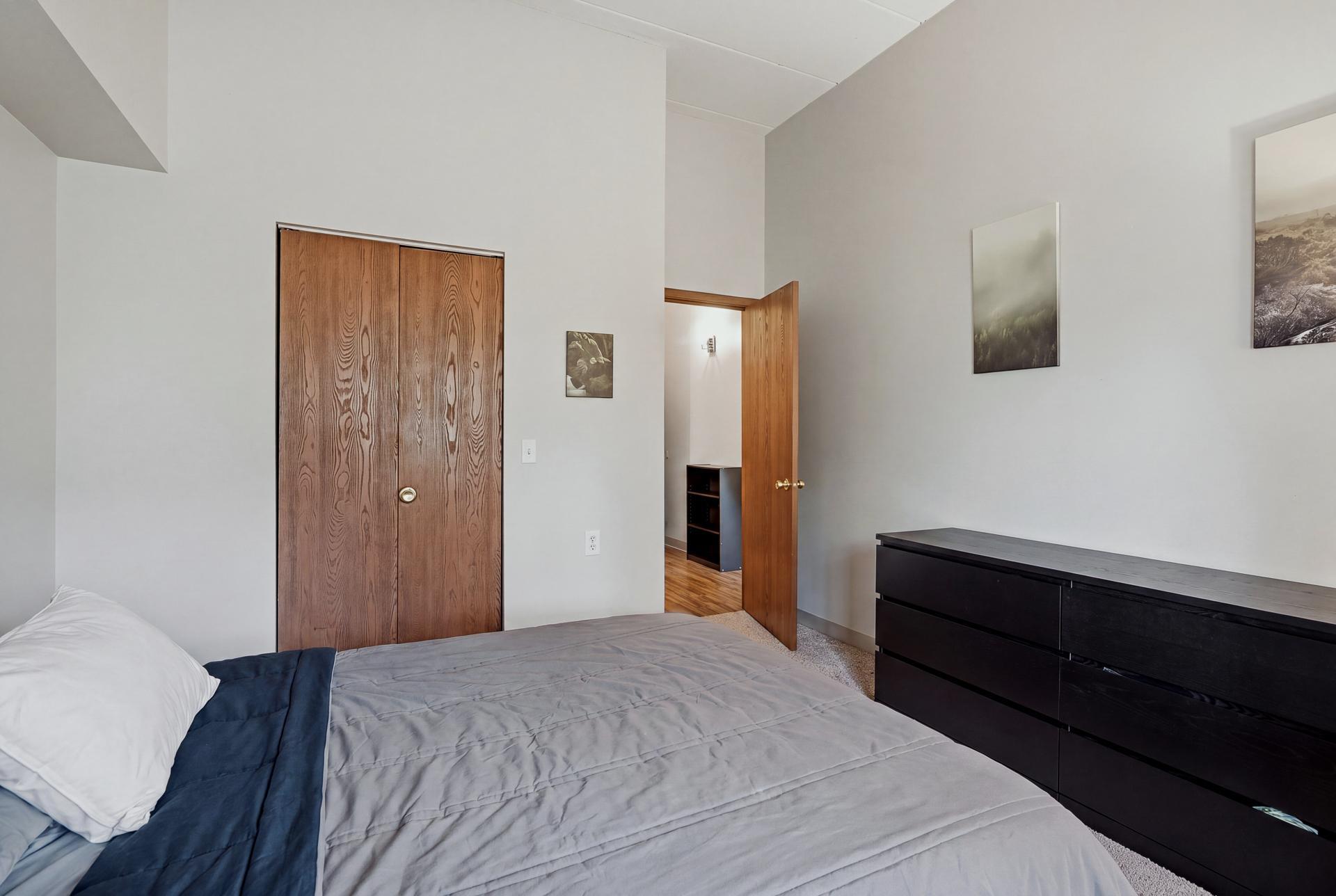 View of Commercial Sale at 985 Ivy Avenue, Saint Paul MN 55106, Saint Paul (27 of 87) - Mike Wilen | Minnesota Team Real Estate