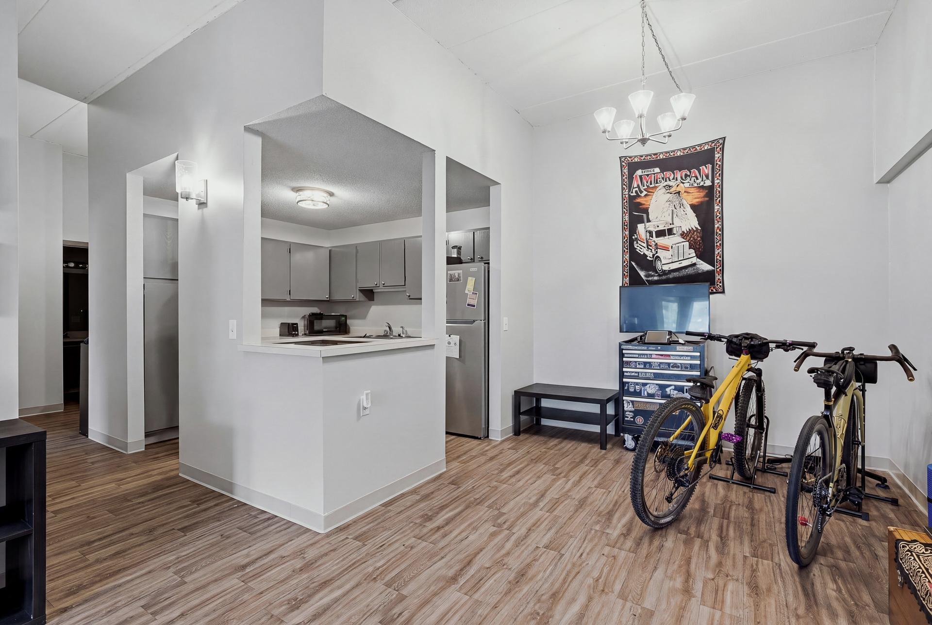 View of Commercial Sale at 985 Ivy Avenue, Saint Paul MN 55106, Saint Paul (25 of 87) - Mike Wilen | Minnesota Team Real Estate