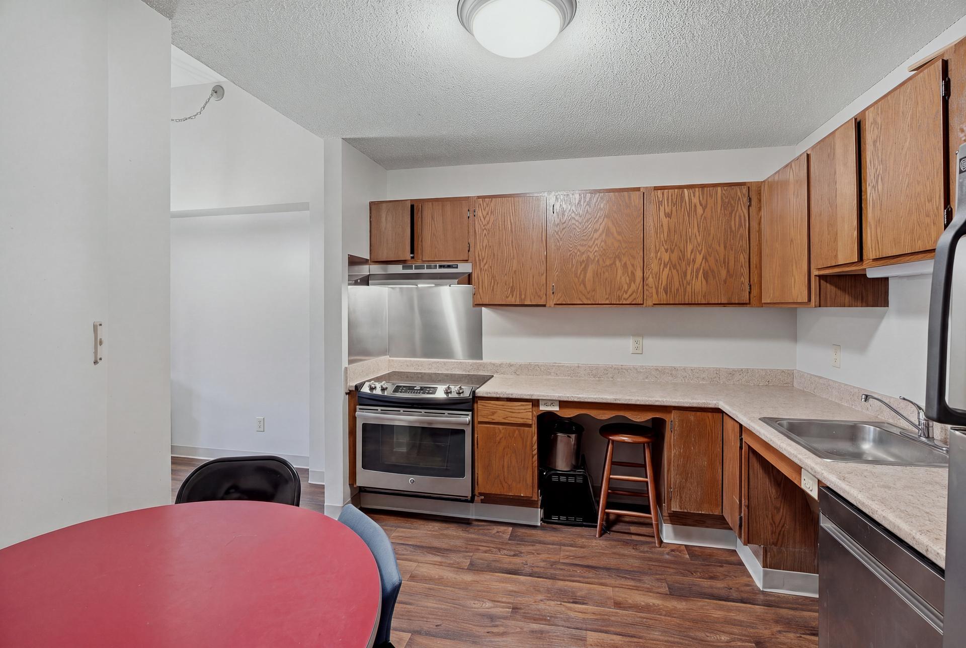 View of Commercial Sale at 985 Ivy Avenue, Saint Paul MN 55106, Saint Paul (15 of 87) - Mike Wilen | Minnesota Team Real Estate