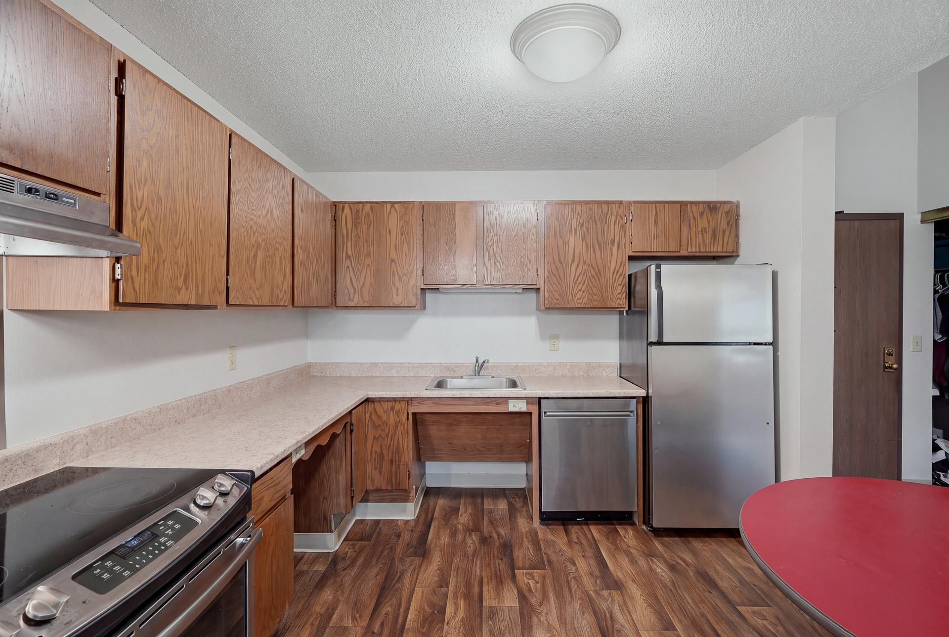 View of Commercial Sale at 985 Ivy Avenue, Saint Paul MN 55106, Saint Paul (13 of 87) - Mike Wilen | Minnesota Team Real Estate