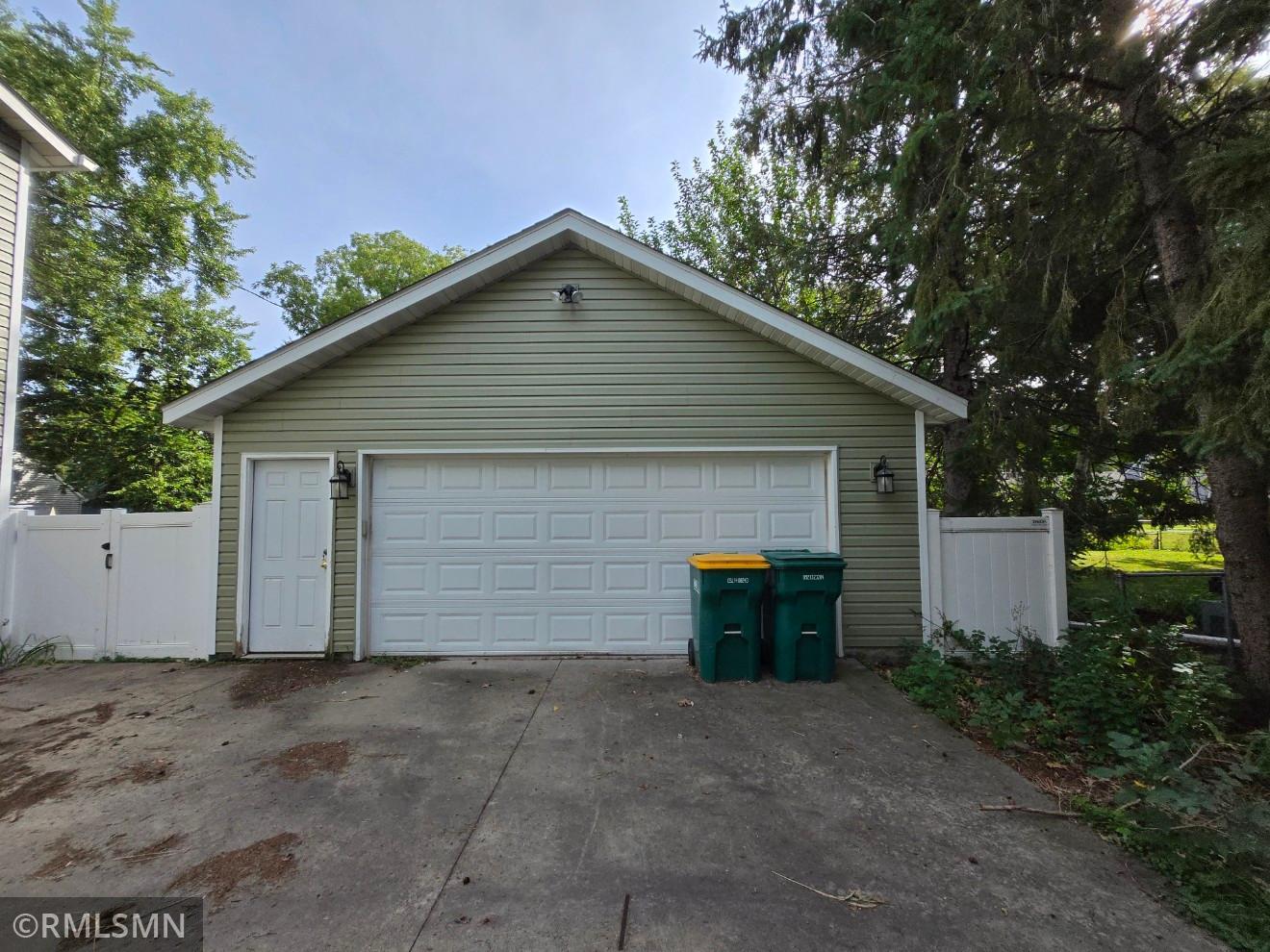 View of Residential at 6509 2nd Avenue, Richfield MN 55423, Richfield (5 of 17) - Mike Wilen | Minnesota Team Real Estate