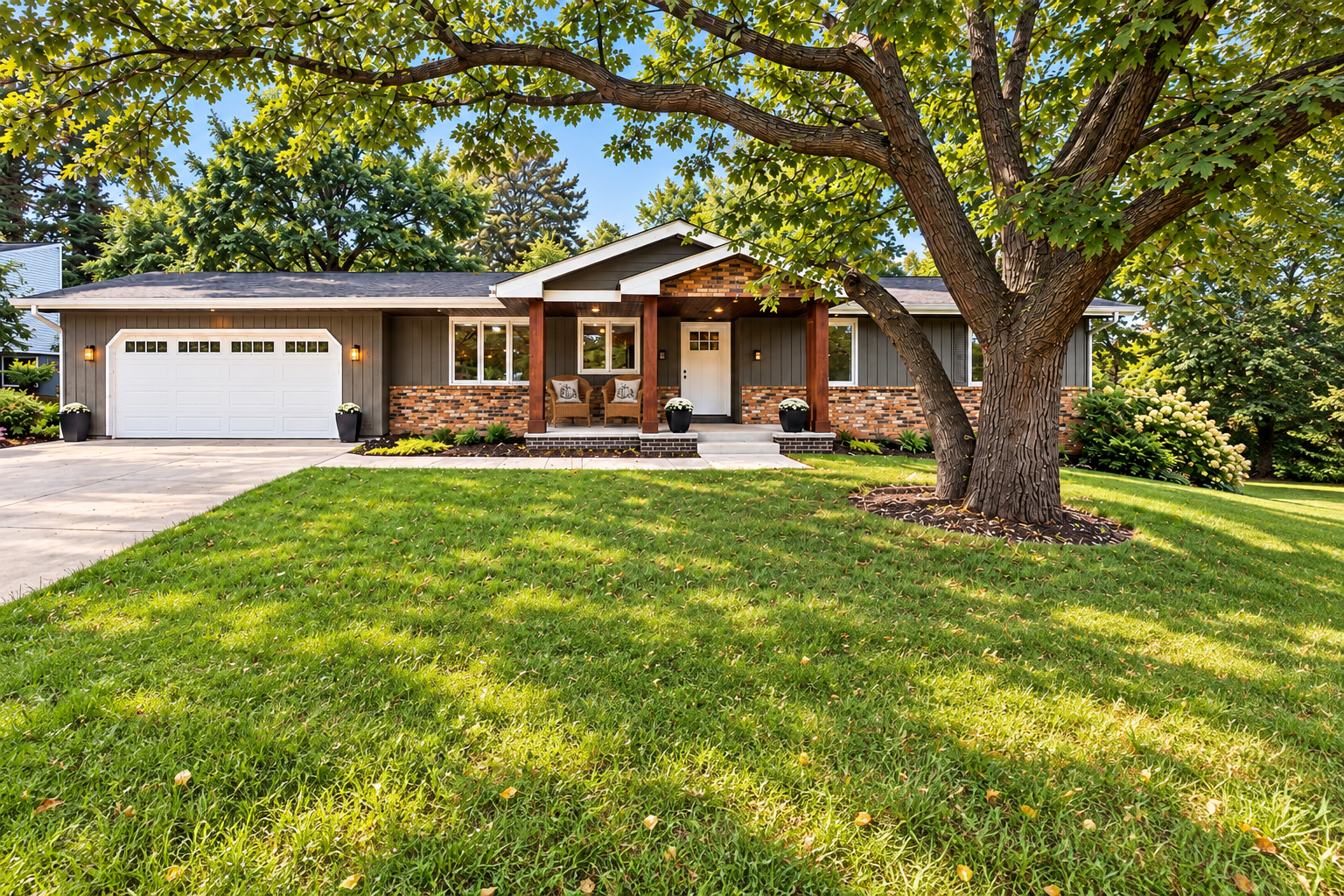 View of Single Family at 908 Kaymar Lane, Burnsville - Mike Wilen | Minnesota Team Real Estate
