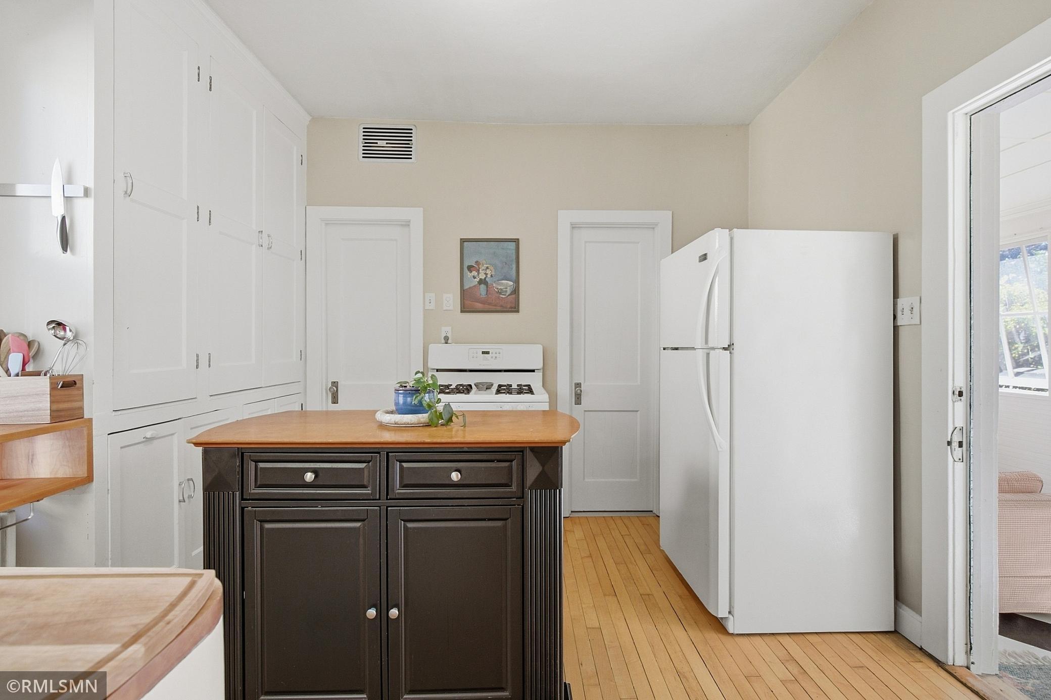 View of Residential at 1221 1st Street, Stillwater MN 55082, Stillwater (27 of 31) - Mike Wilen | Minnesota Team Real Estate