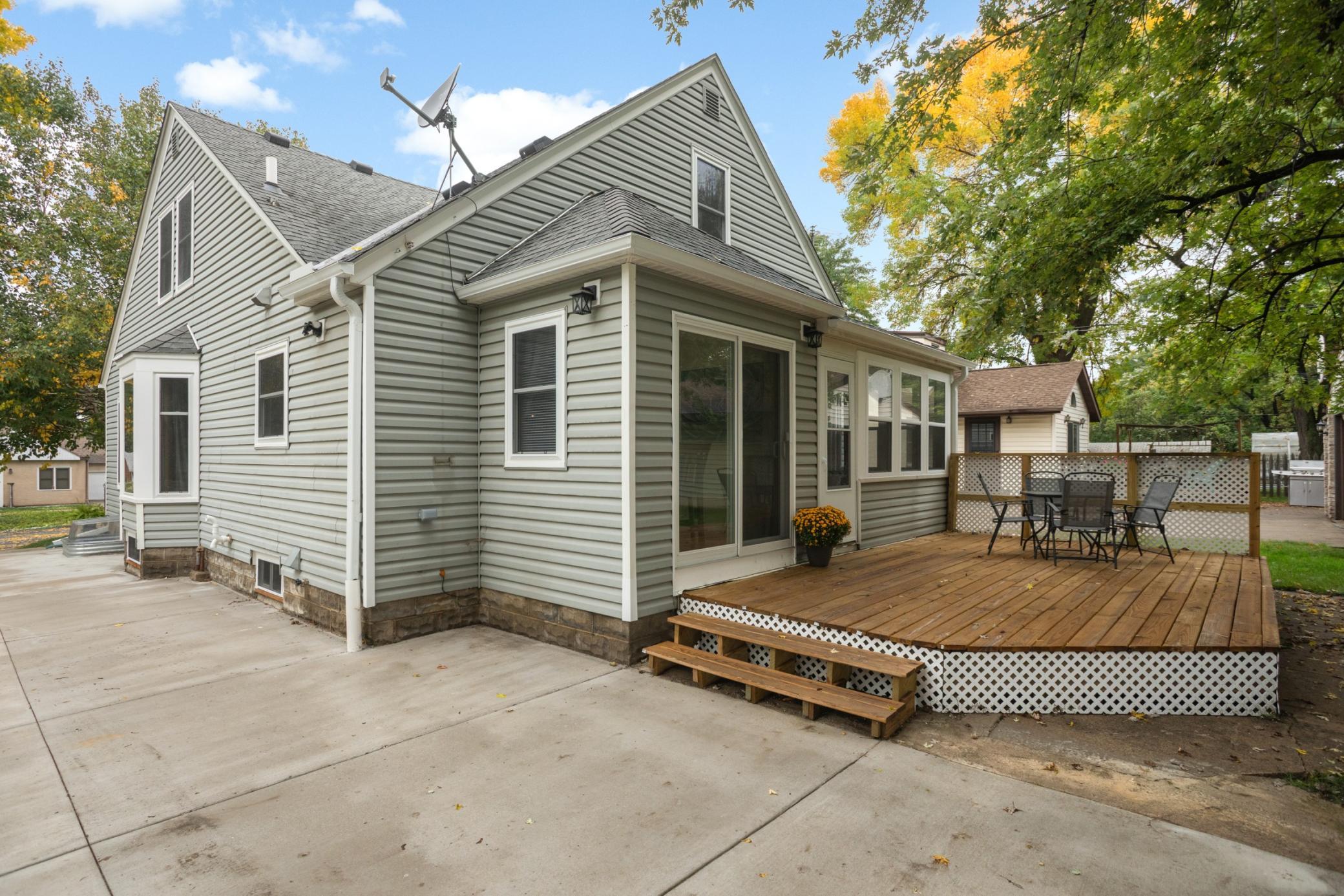 View of Residential at 1154 Cherokee Avenue, West Saint Paul MN 55118, West Saint Paul (31 of 34) - Mike Wilen | Minnesota Team Real Estate