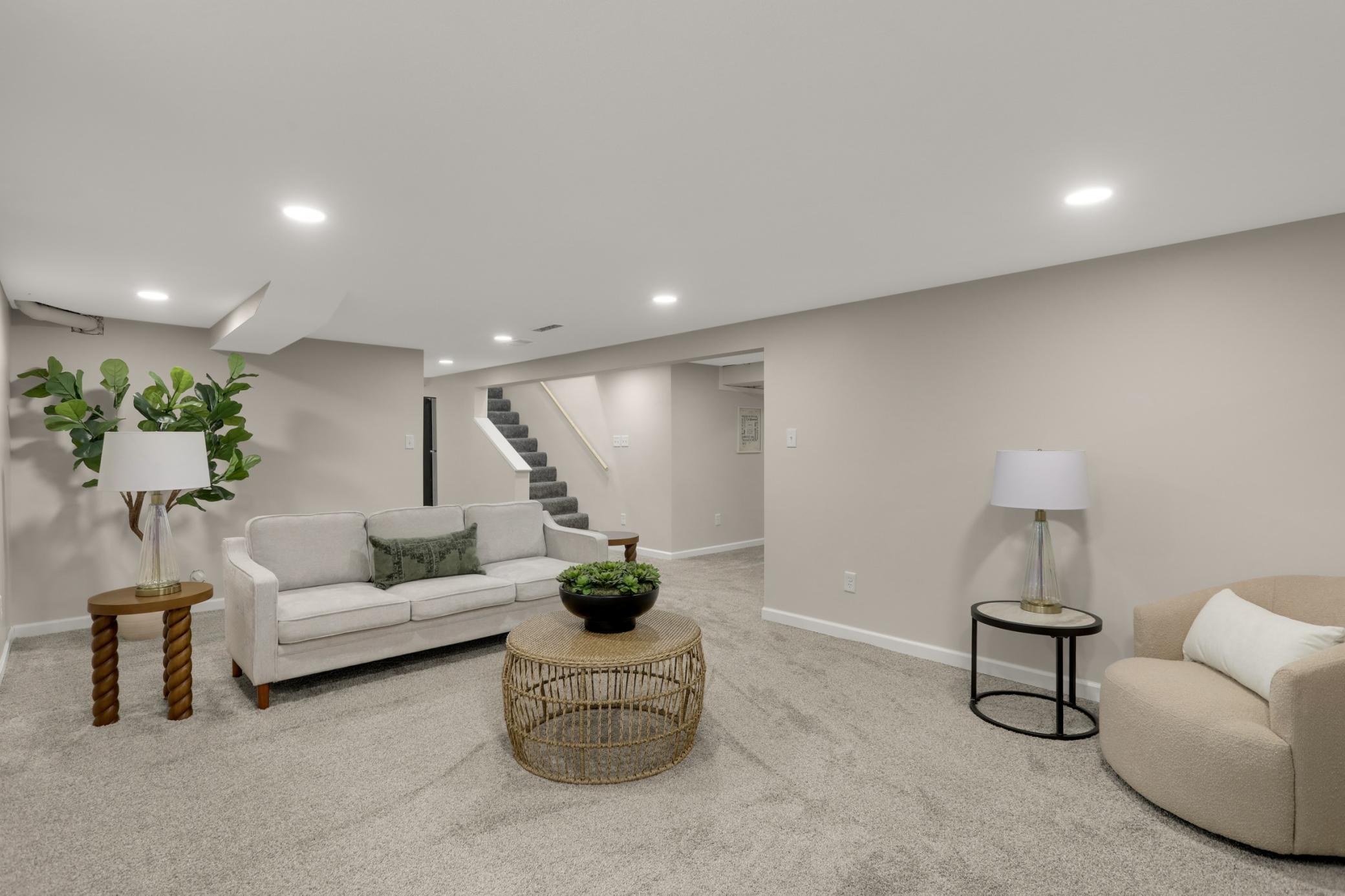 View of Residential at 1154 Cherokee Avenue, West Saint Paul MN 55118, West Saint Paul (26 of 34) - Mike Wilen | Minnesota Team Real Estate