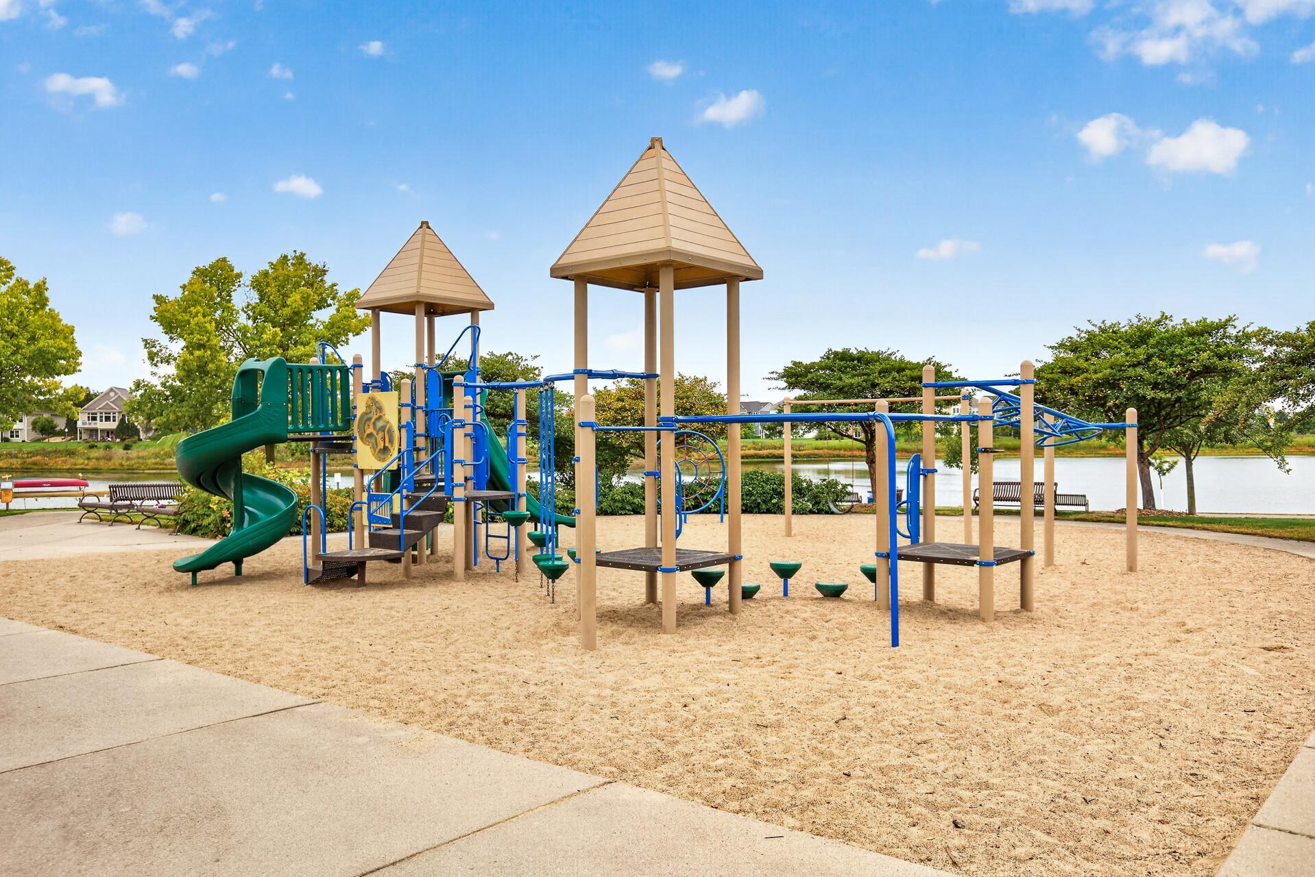 View of Residential at 15557 Dunraven Drive #1310, Apple Valley MN 55124, Apple Valley (31 of 36) - Mike Wilen | Minnesota Team Real Estate