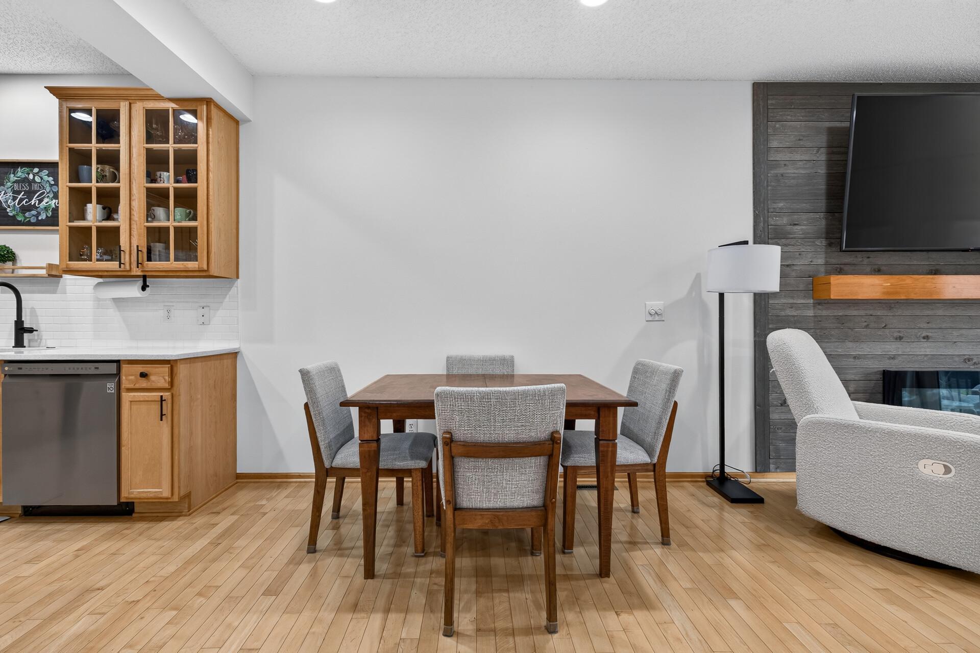 View of Residential at 15557 Dunraven Drive #1310, Apple Valley MN 55124, Apple Valley (14 of 36) - Mike Wilen | Minnesota Team Real Estate