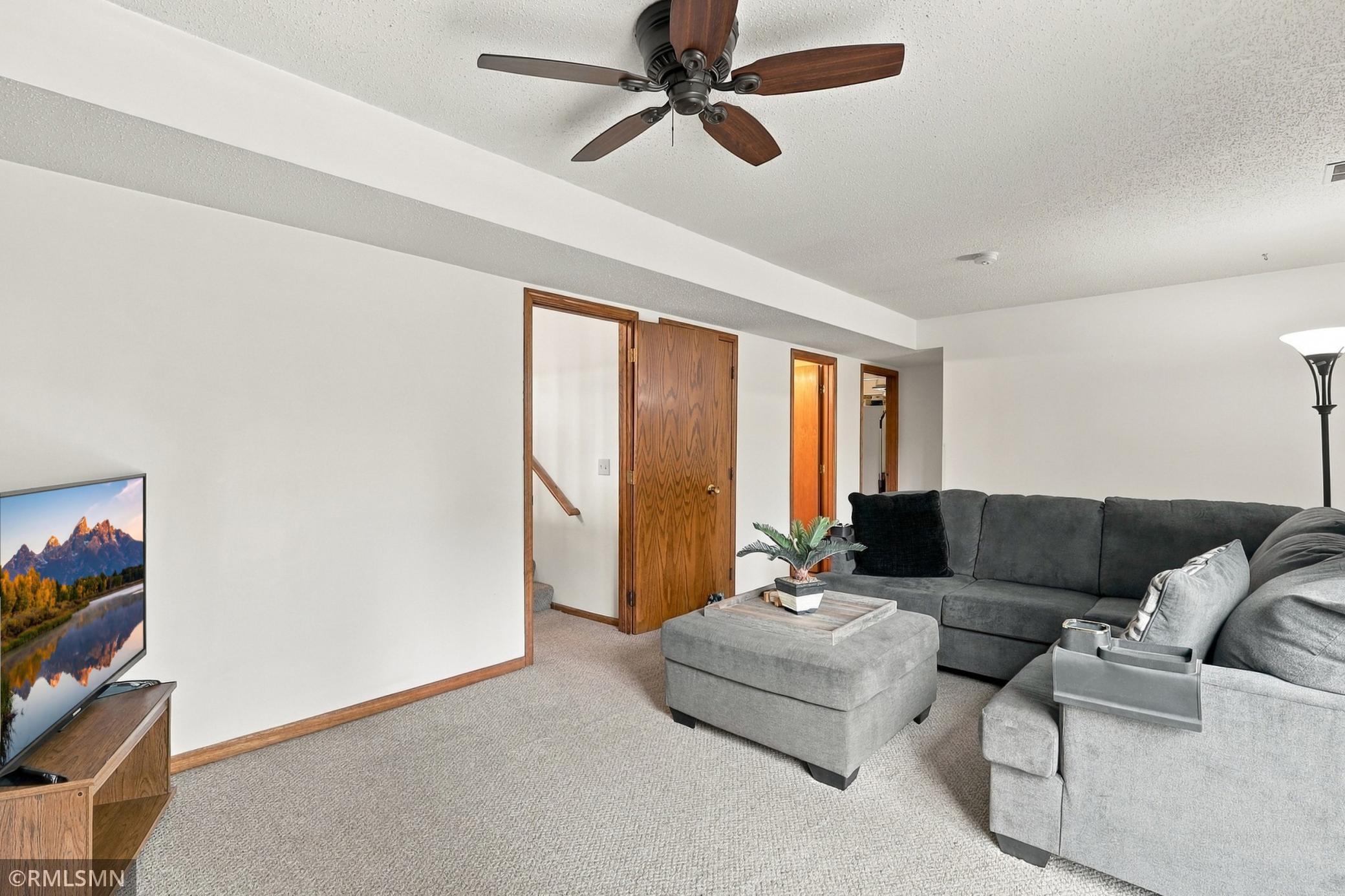 View of Residential at 720 Sierra Trail, Chanhassen MN 55317, Chanhassen (13 of 18) - Mike Wilen | Minnesota Team Real Estate