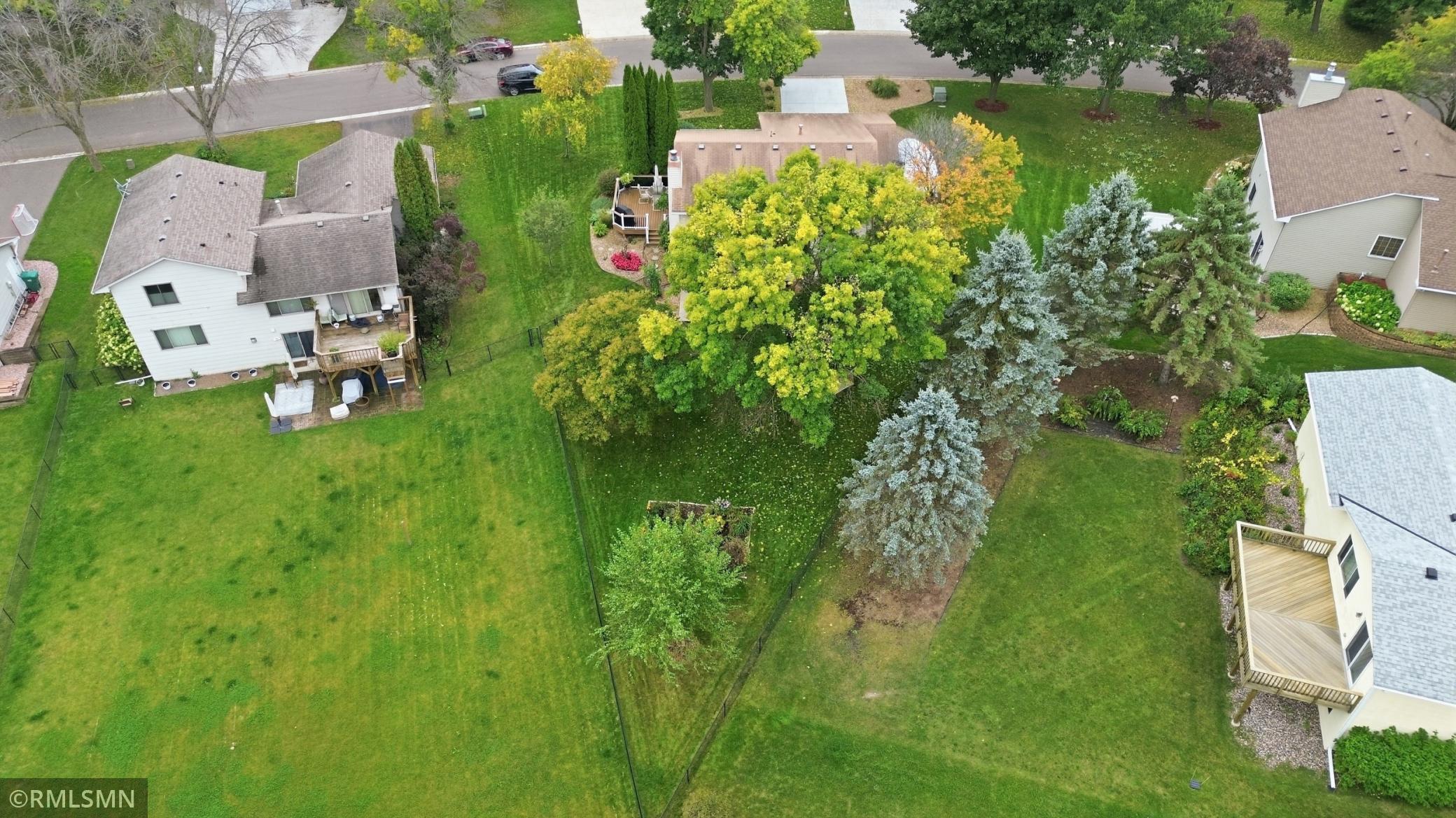 View of Residential at 720 Sierra Trail, Chanhassen MN 55317, Chanhassen (22 of 27) - Mike Wilen | Minnesota Team Real Estate