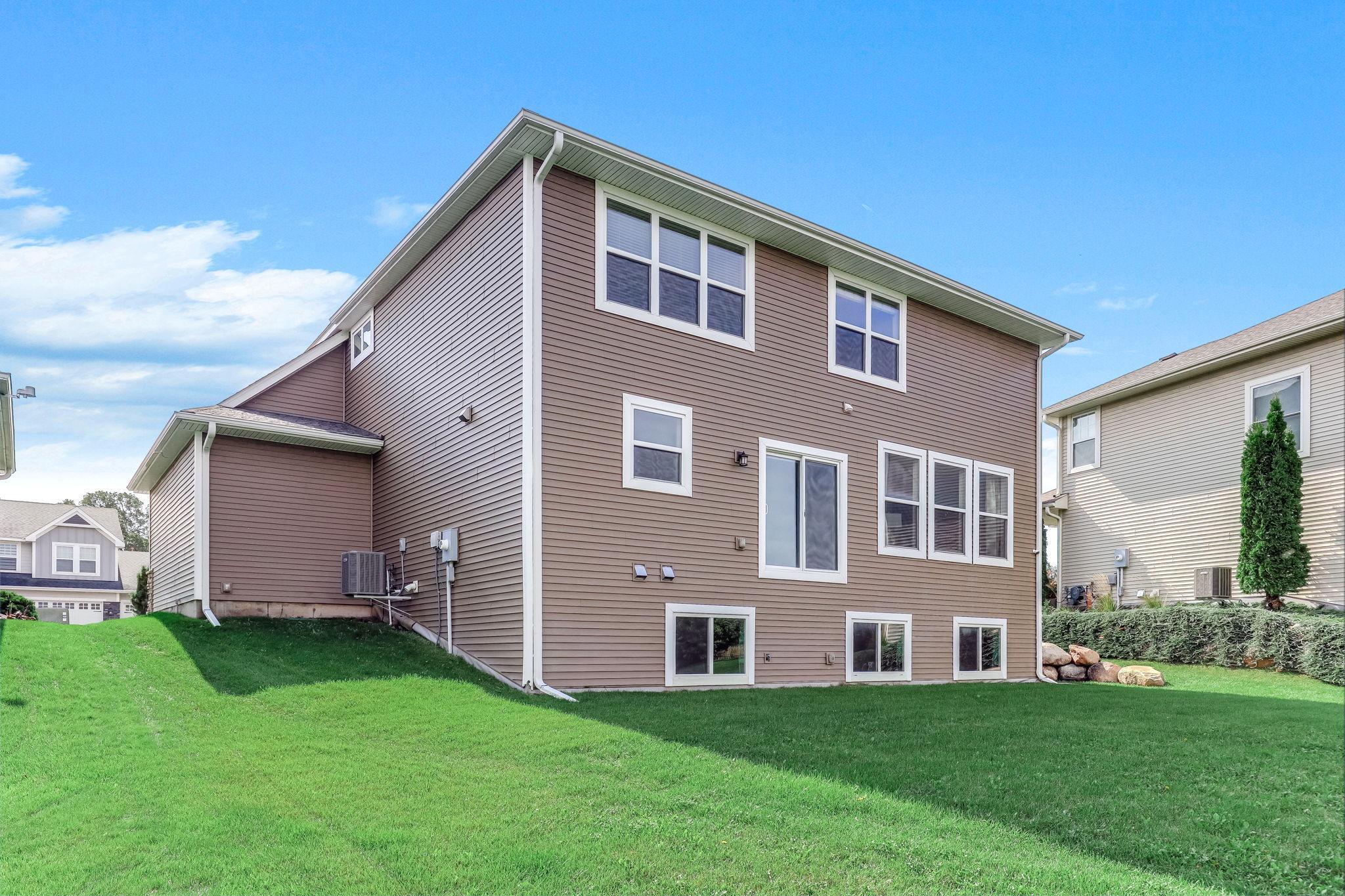 View of Residential at 4848 Ashton Curve, Woodbury MN 55129, Woodbury (26 of 33) - Mike Wilen | Minnesota Team Real Estate