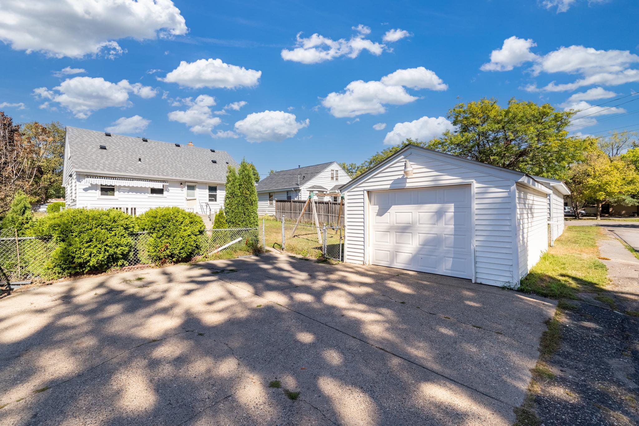 View of Residential at 986 Blair Avenue, Saint Paul MN 55104, Saint Paul (4 of 32) - Mike Wilen | Minnesota Team Real Estate