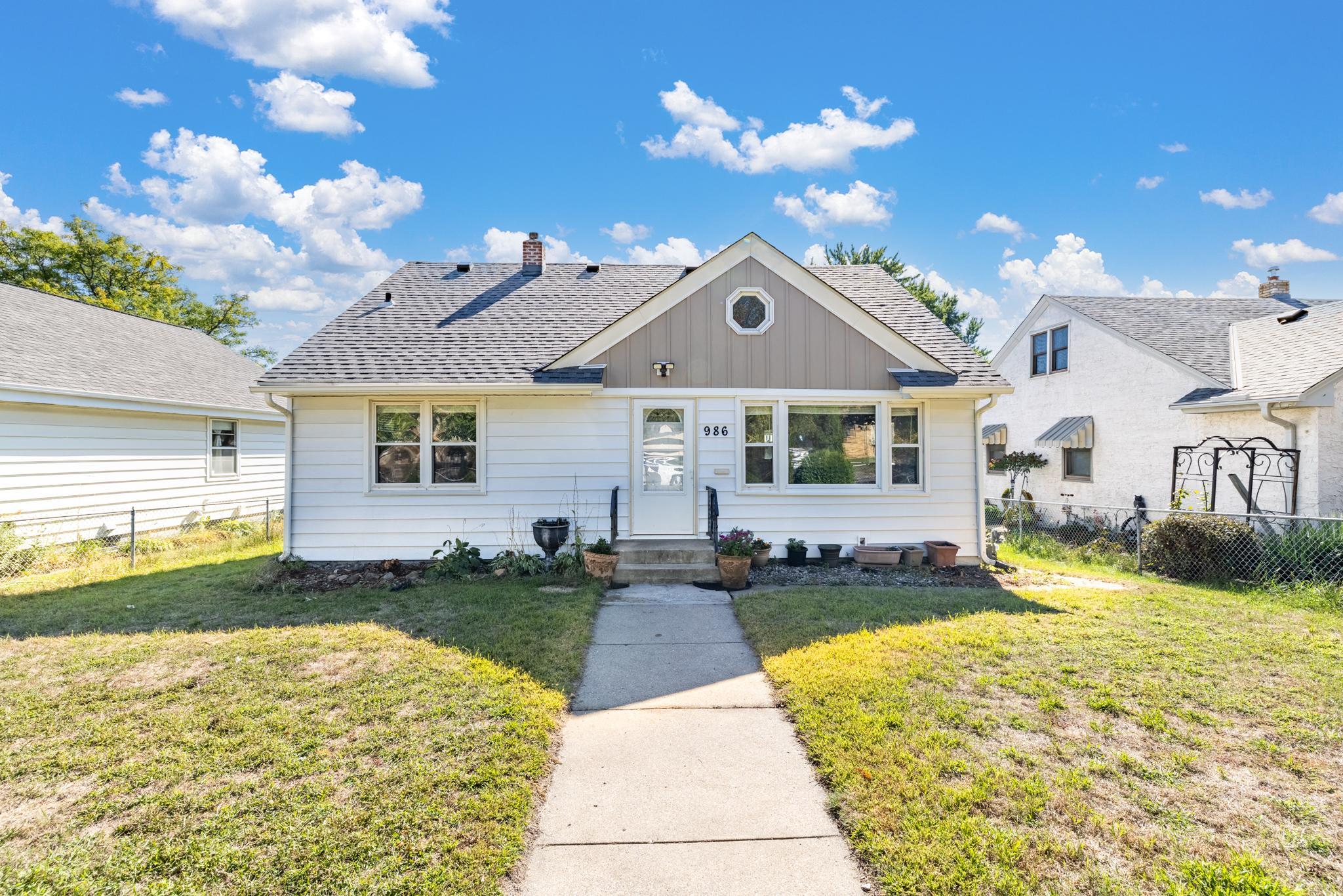 View of Residential at 986 Blair Avenue, Saint Paul MN 55104, Saint Paul (3 of 32) - Mike Wilen | Minnesota Team Real Estate