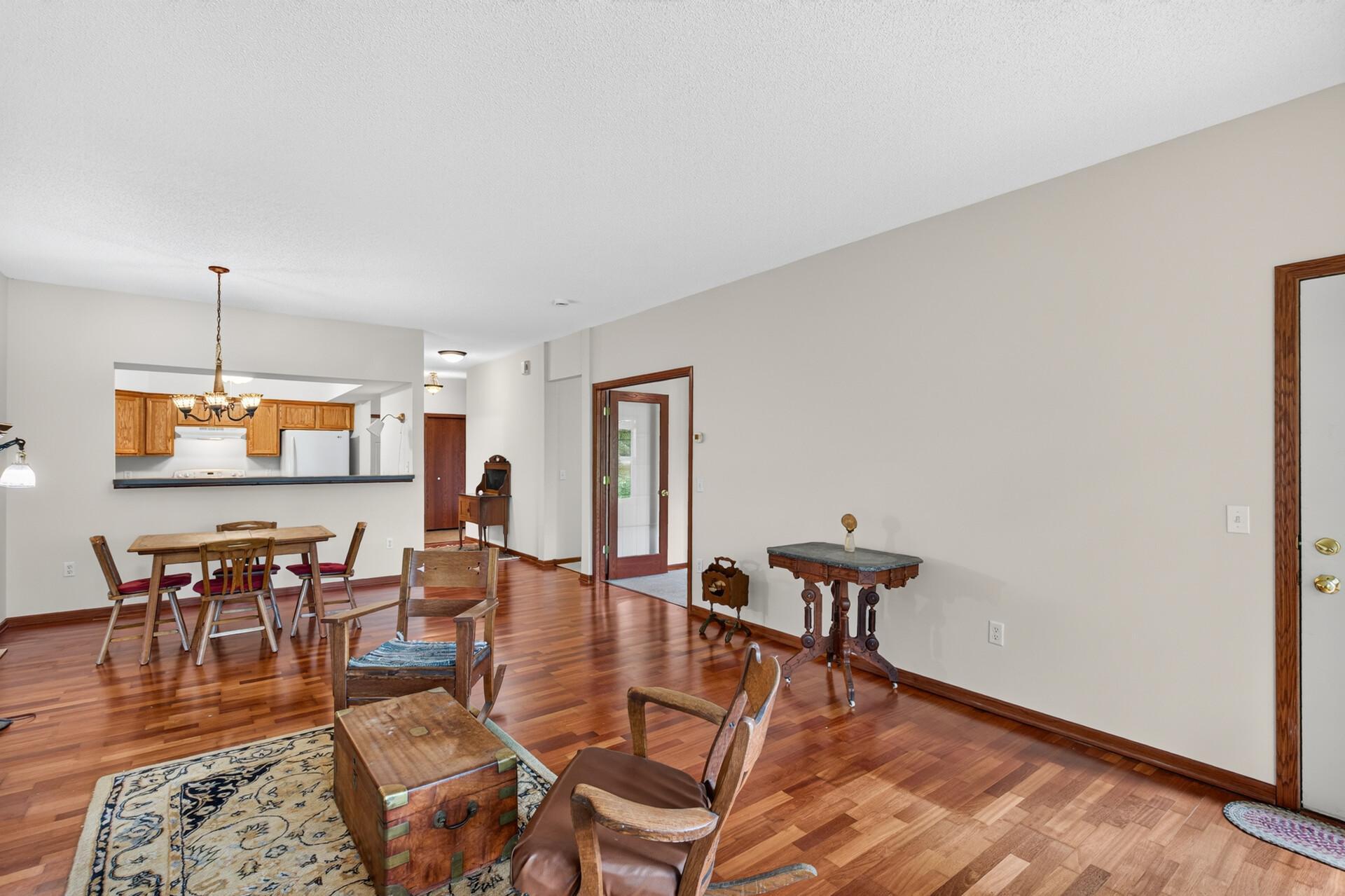 View of Residential at 1101 Barclay Street #1101, Saint Paul MN 55106, Saint Paul (10 of 28) - Mike Wilen | Minnesota Team Real Estate