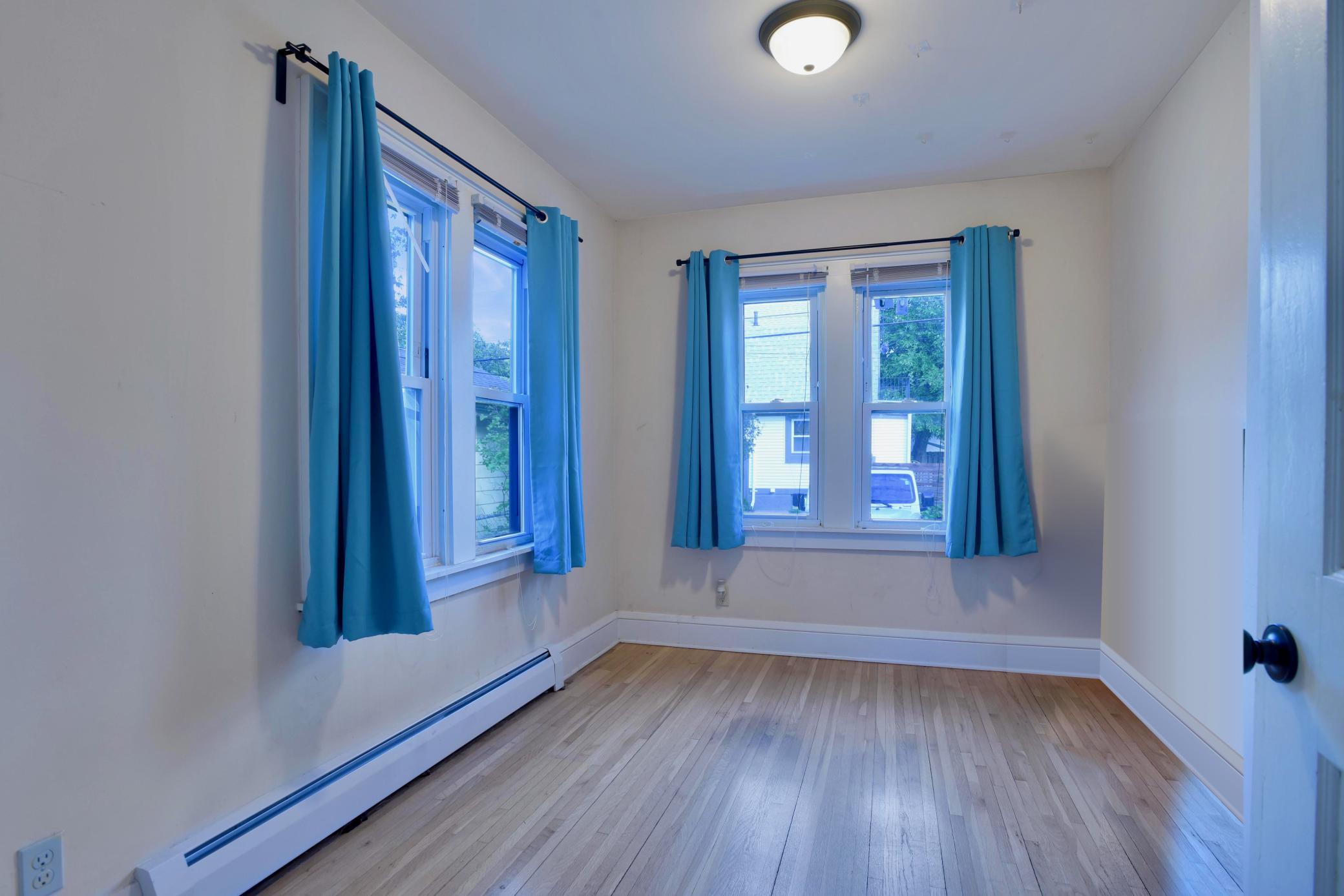 View of Residential at 3905 Elliot Avenue, Minneapolis MN 55407, Minneapolis (9 of 20) - Mike Wilen | Minnesota Team Real Estate