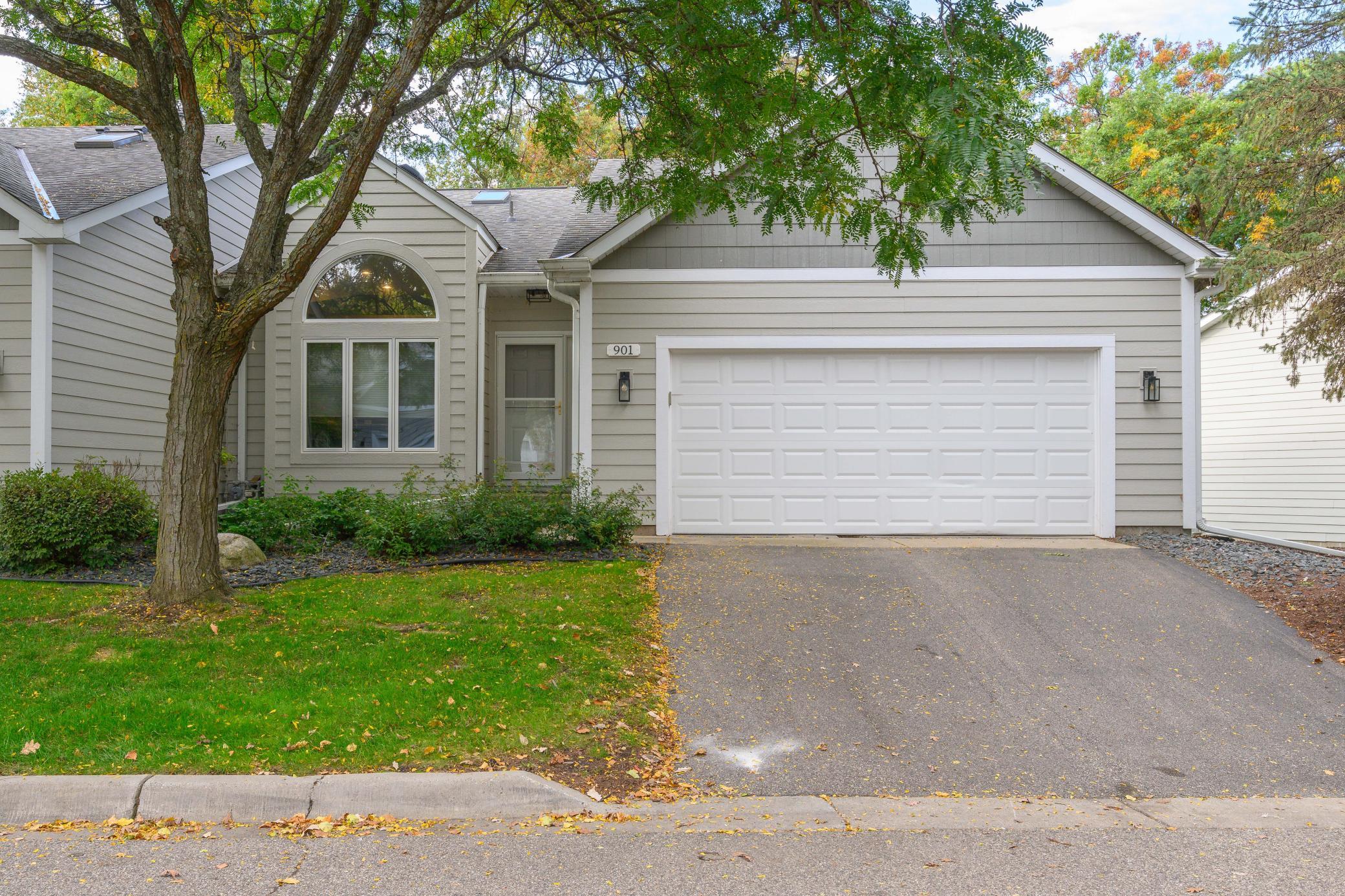 View of (TH) Side x Side at 901 Southcross Drive, Burnsville - Mike Wilen | Minnesota Team Real Estate