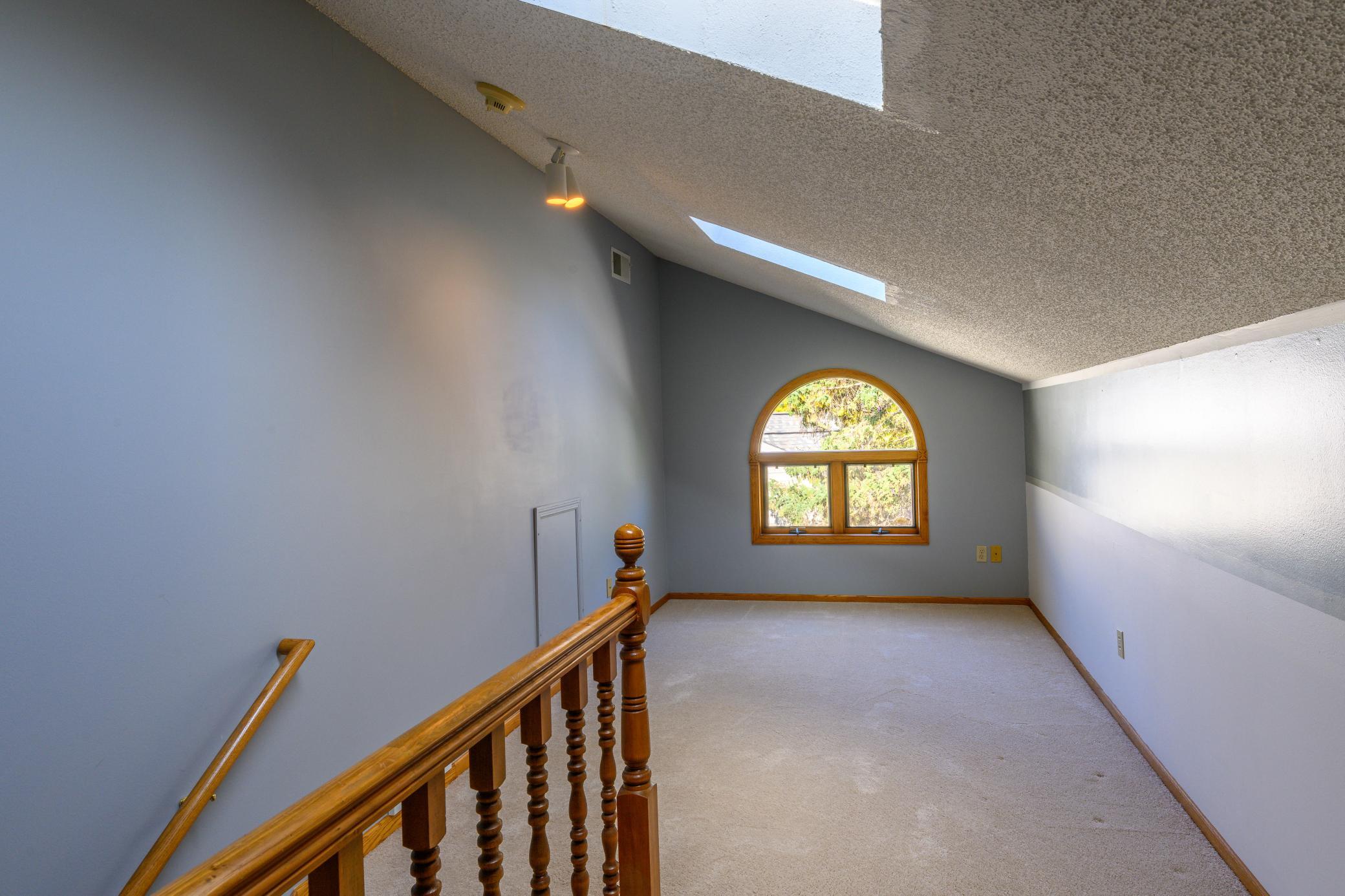 View of Residential at 901 Southcross Drive, Burnsville MN 55306, Burnsville (11 of 46) - Mike Wilen | Minnesota Team Real Estate